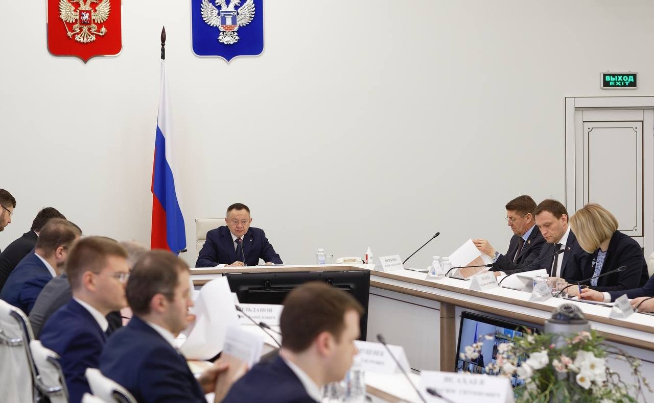 Андрей Шевченко принял участие в селекторном совещании и заседании штаба Правительственной комиссии по региональному развитию в Минстрое России