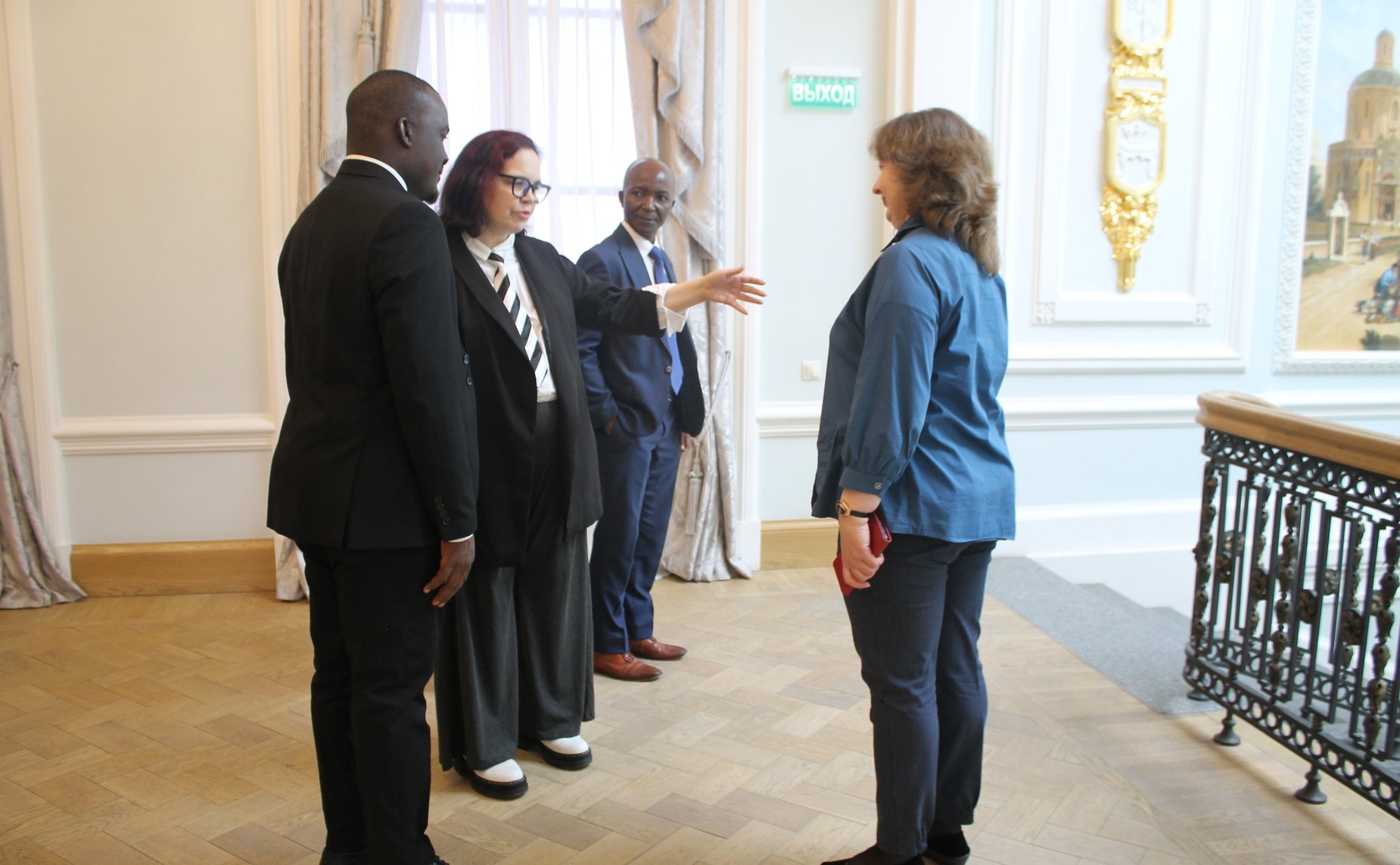 Делегация Зимбабве во главе с председателем Сената Парламента Республики Мейбл Чиномоной посетила Тверскую область. Поездка прошла в рамках официального визита в Россию, состоявшегося по приглашению Председателя СФ Валентины Матвиенко