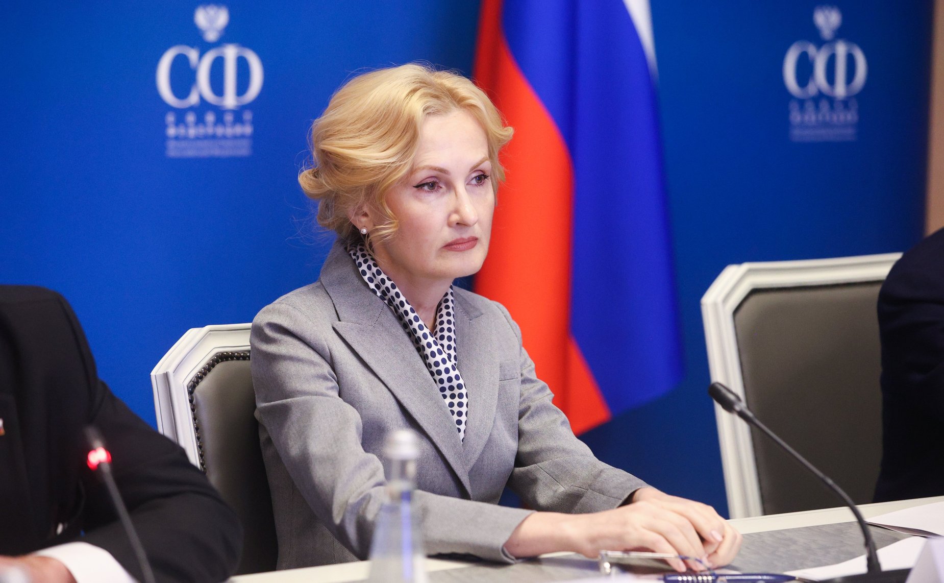 Заседание парламентской комиссии по расследованию обстоятельств, связанных с созданием американскими специалистами биологических лабораторий на территории Украины