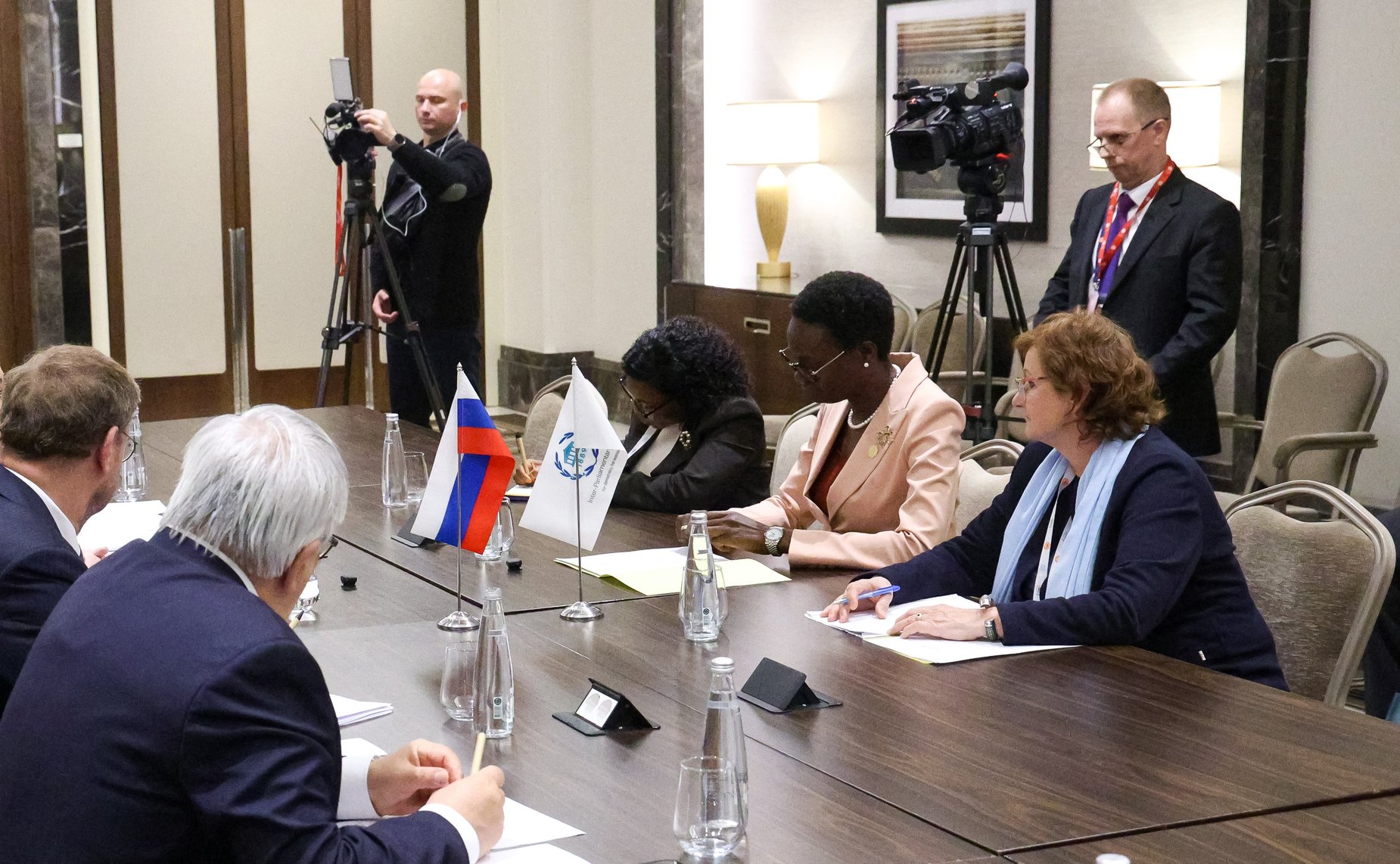 Валентина Матвиенко провела встречу с Президентом МПС Тулией Эксон