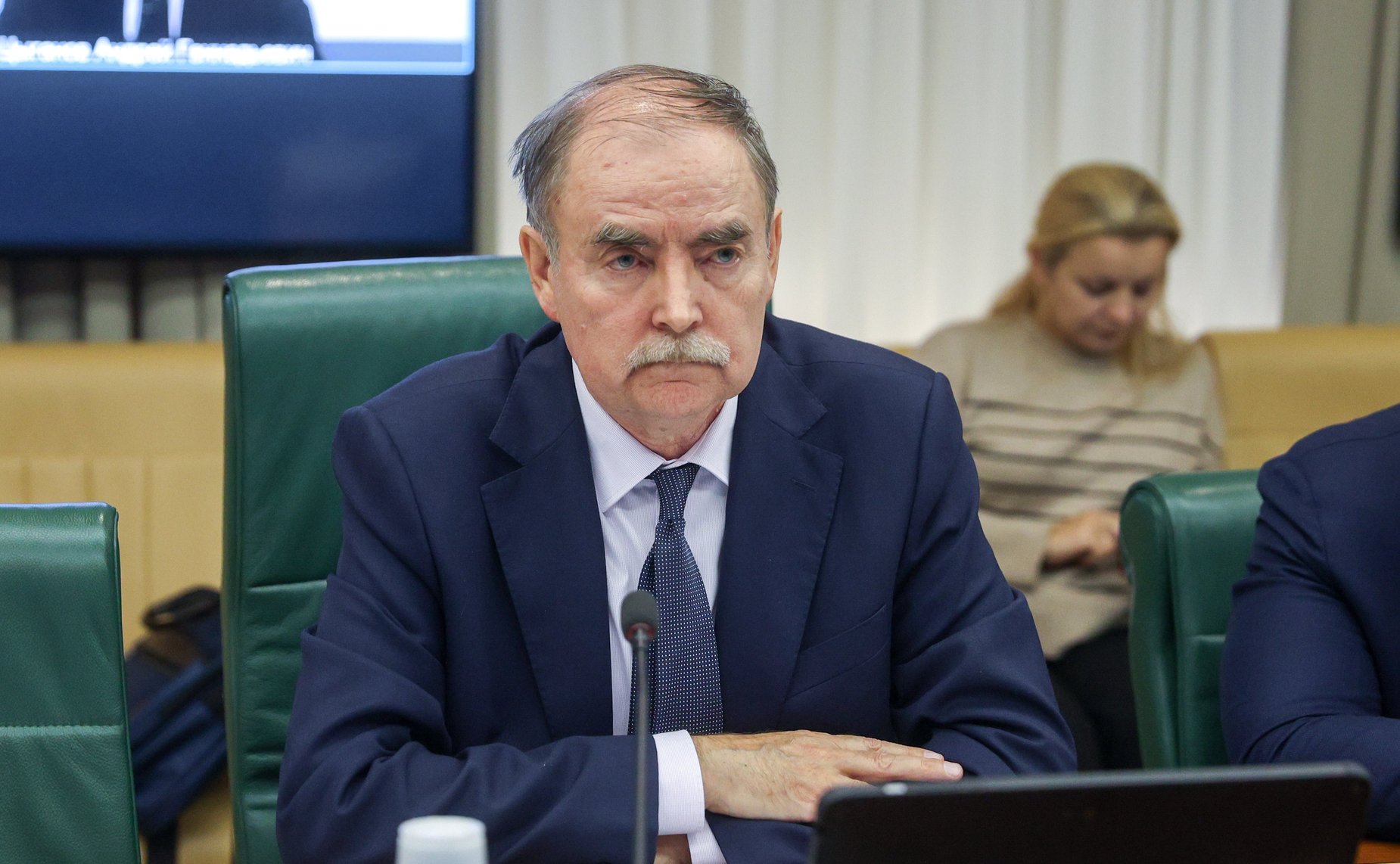 Круглый стол Комитета Совета Федерации по экономической политике совместно с Комитетом Совета Федерации по международным делам «Вопросы применения и совершенствования антимонопольного законодательства РФ в условиях санкционного давления»