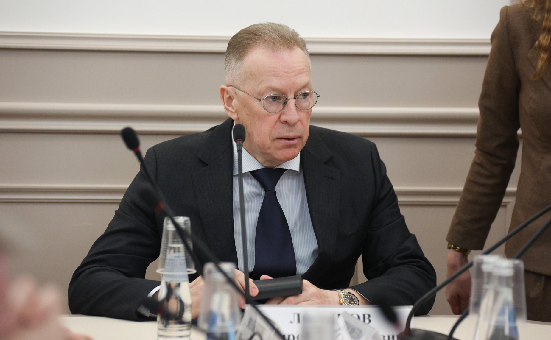 Заседание Комитета СФ по конституционному законодательству и государственному строительству