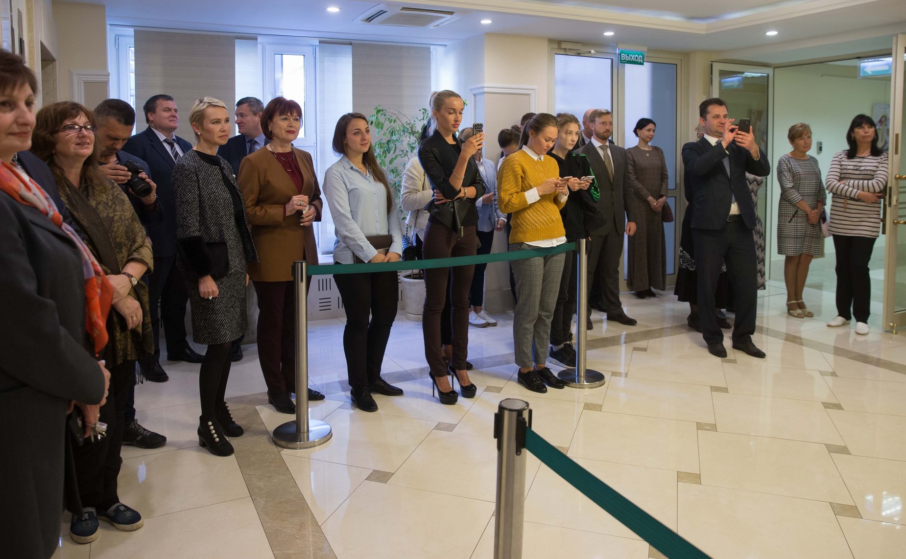 В Совете Федерации состоялось открытие выставки работ победителей молодёжного историко-культурного фестиваля «Истории достоинства. От Владимира – до Владимира»