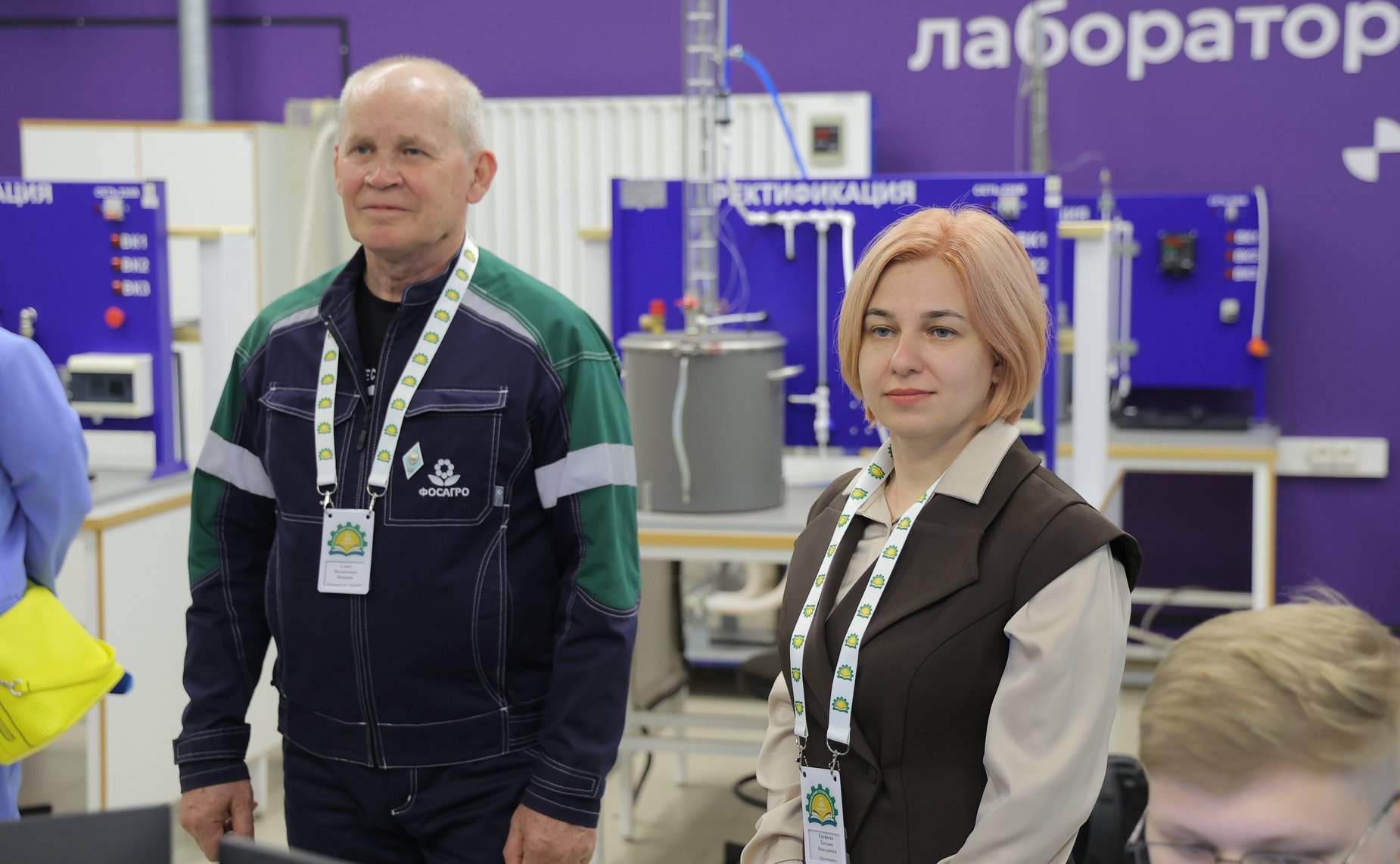 Выездное заседание Комитета Совета Федерации по науке, образованию и культуре «Развитие системы непрерывного образования для обеспечения технологического лидерства региона ( на примере Вологодской области)» Посещение химико-технологического колледжа
