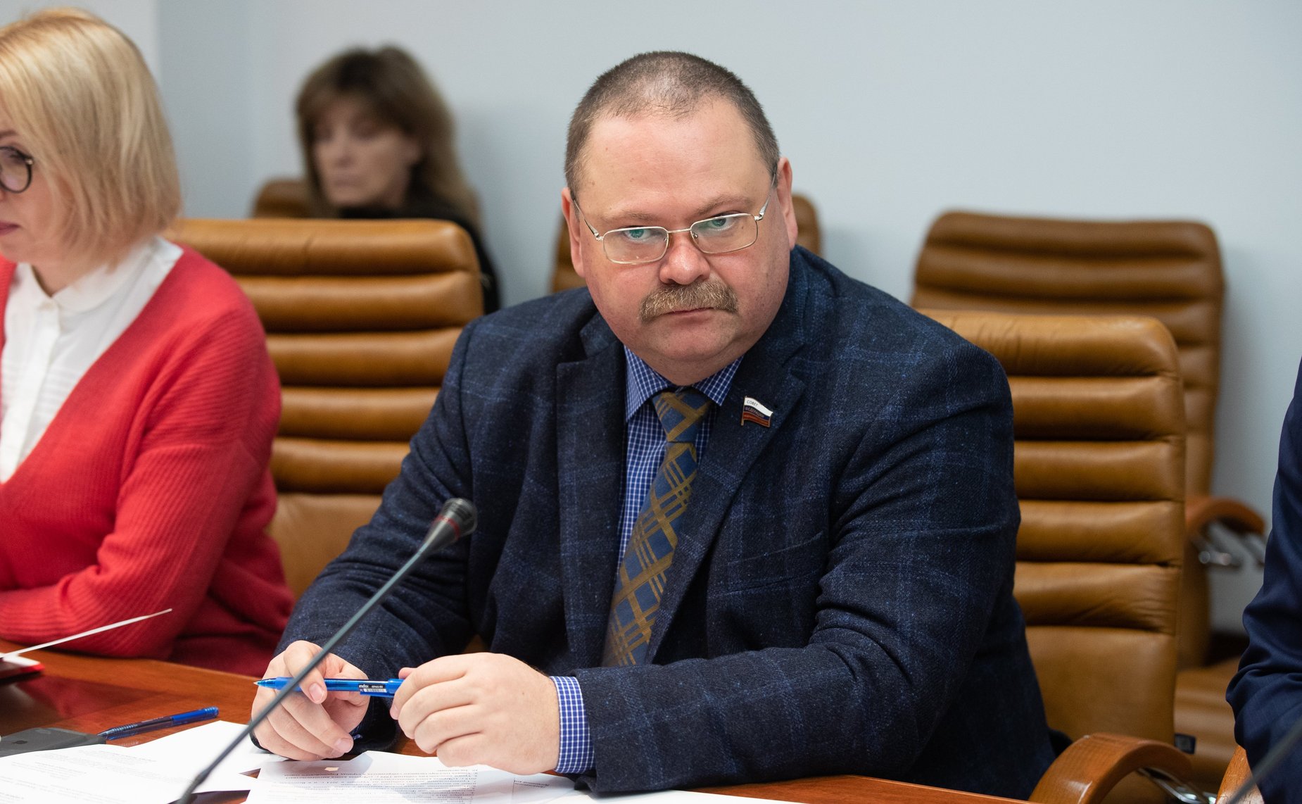 Олег Мельниченко