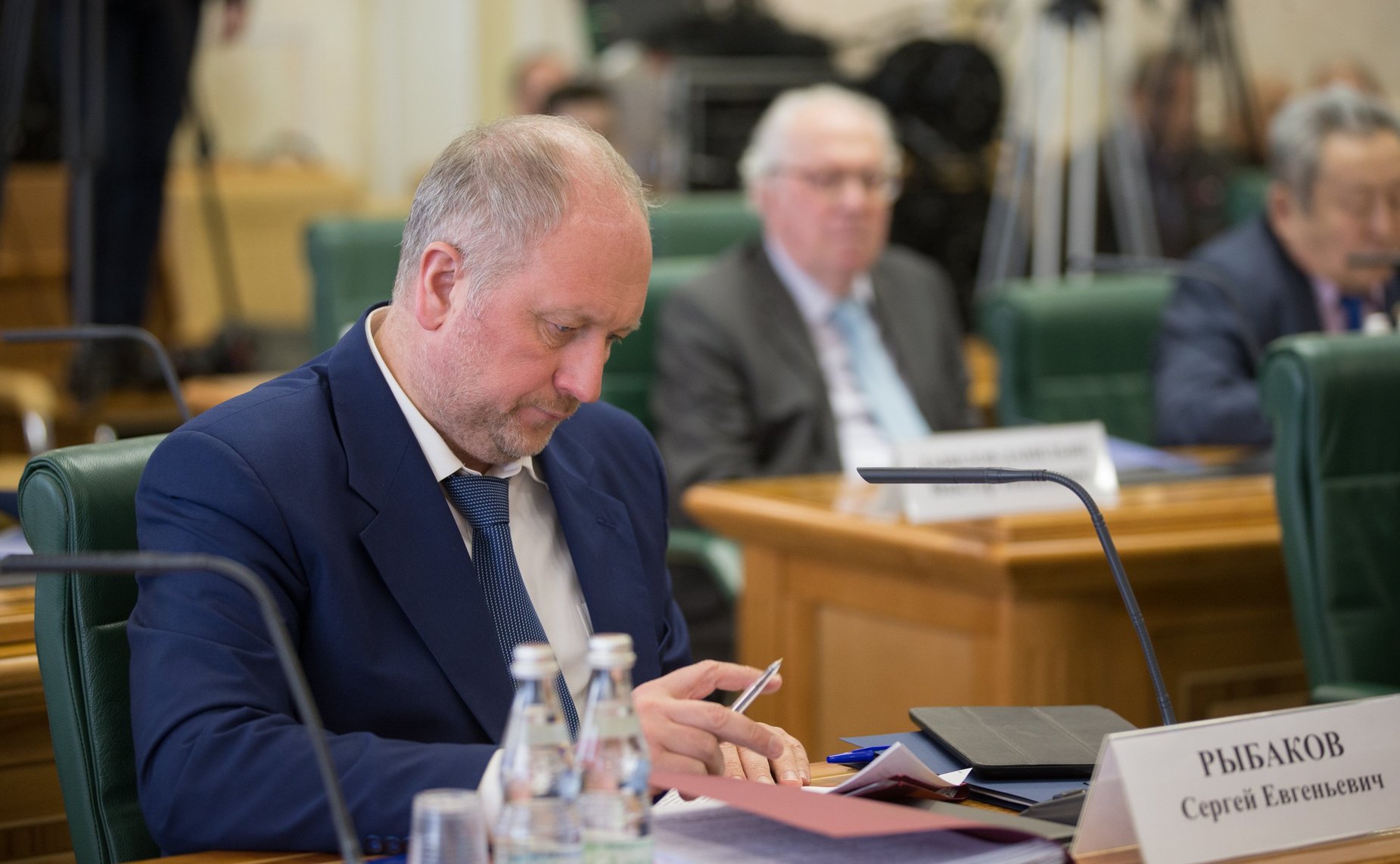 С. Рыбаков