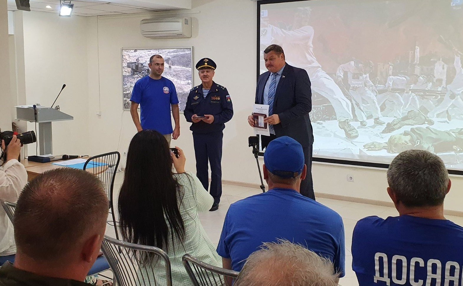 Сергей Колбин встретился с участниками международного автопробега «Дорогами Победы» в Севастополе