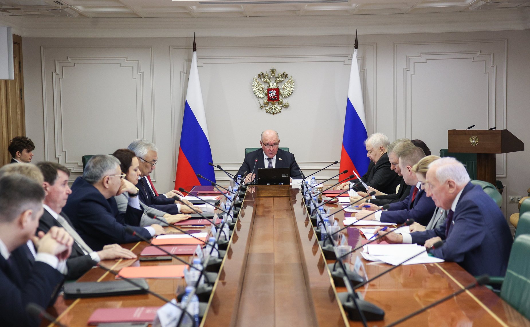 Заседание Комитета СФ по международным делам