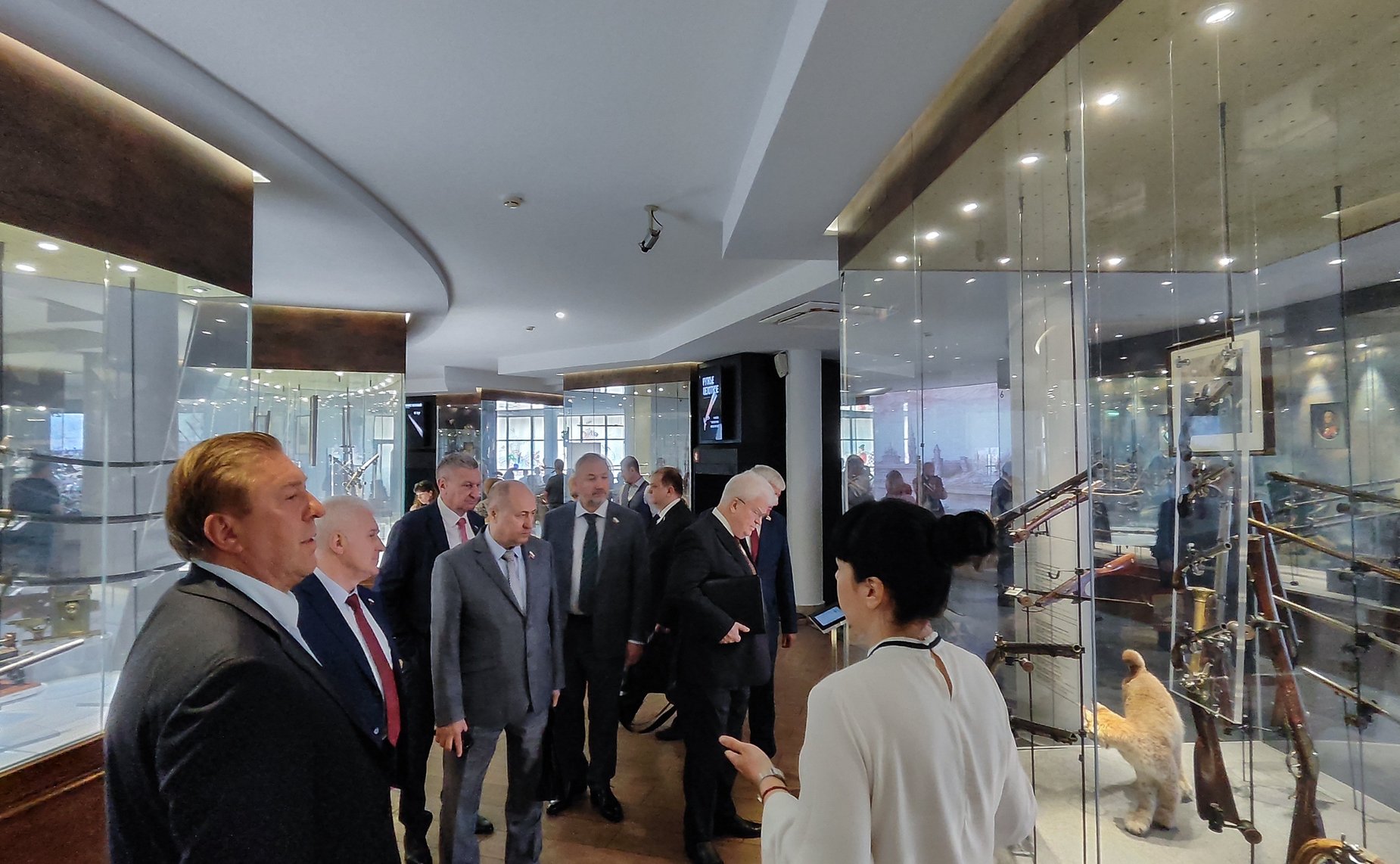 Круглый стол Комитета СФ по обороне и безопасности «Роль законодательных органов субъектов РФ в обеспечении профилактики правонарушений, противодействия экстремизму и терроризму на примере законодательной деятельности Тульской областной Думы»