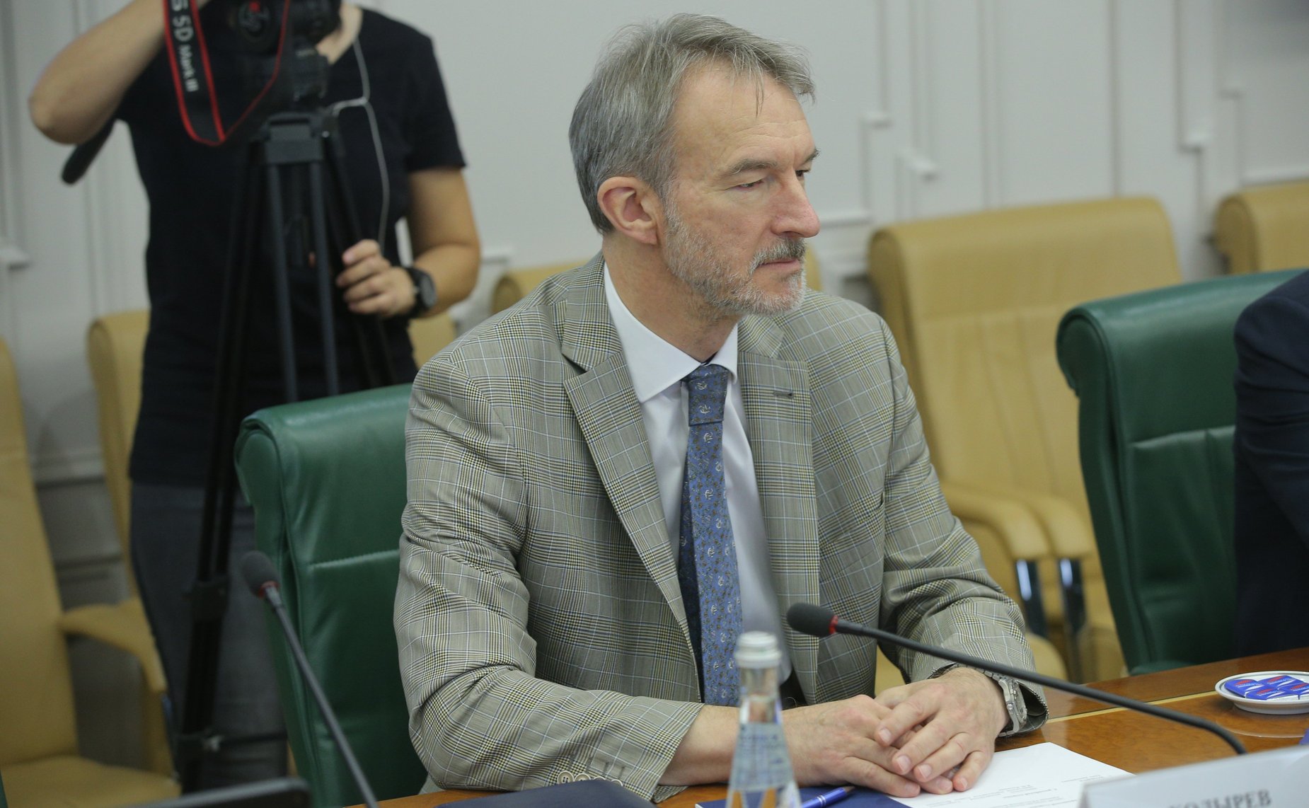 Встреча заместителя Председателя СФ Константина Косачева с Чрезвычайным и Полномочным Послом Республики Армения в РФ