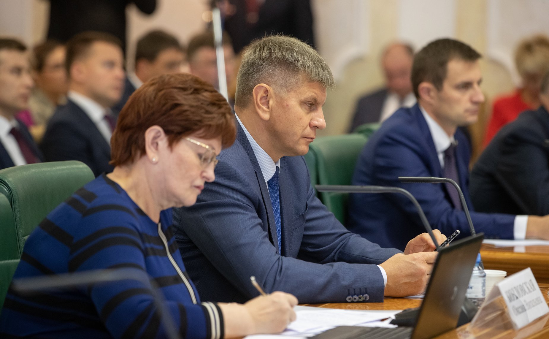 Парламентские слушания Комитета СФ по бюджету и финансовым рынкам на тему «Вопросы совершенствования законодательства РФ о контрактной системе в сфере закупок товаров, работ, услуг для обеспечения государственных и муниципальных нужд»