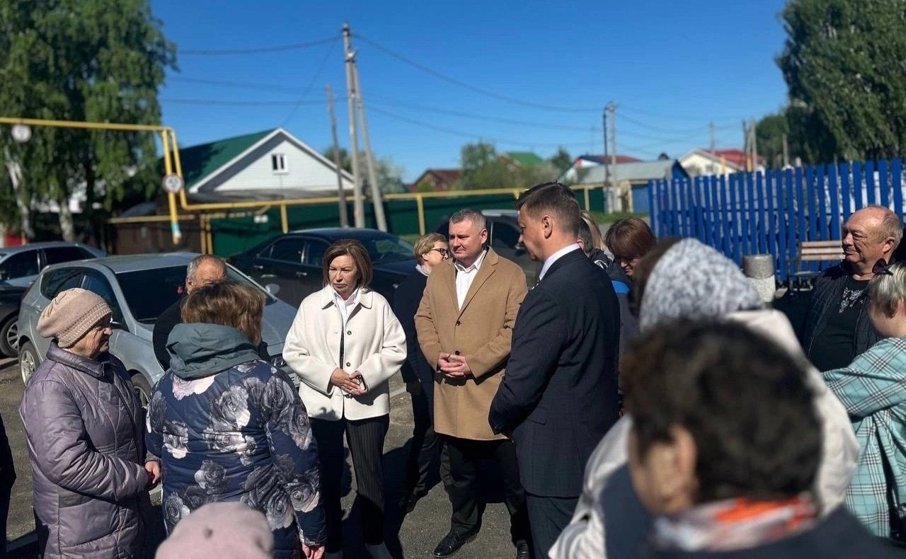 Марина Сидухина проинспектировала ФАП в Новокуйбышевске