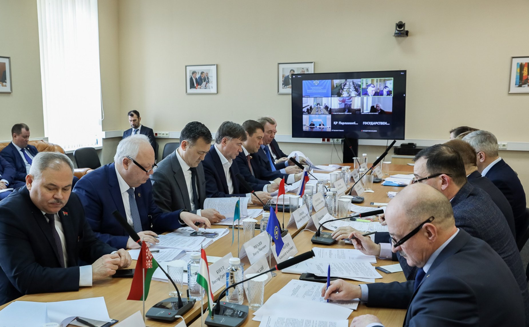 Сенаторы РФ приняли участие в заседаниях постоянных комиссий ПА ОДКБ в Санкт-Петербурге