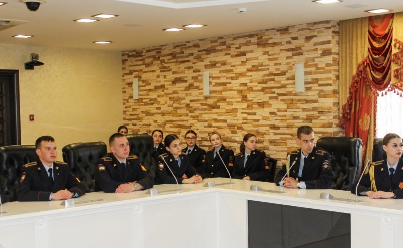 Сергей Горняков принял участие в информационном проекте Волгоградской академии МВД России «Час с сенатором»