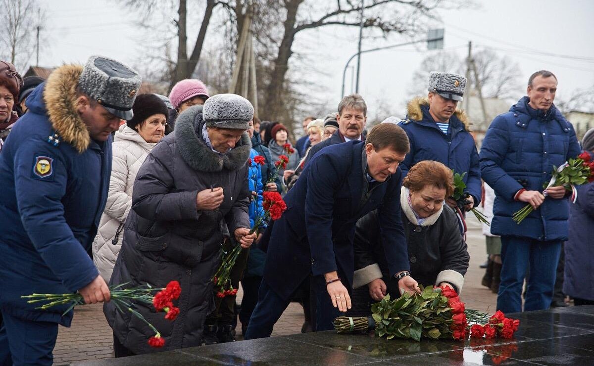 Андрей Турчак встретился с родителями и близкими бойцов, погибших при исполнении служебного долга на Северном Кавказе