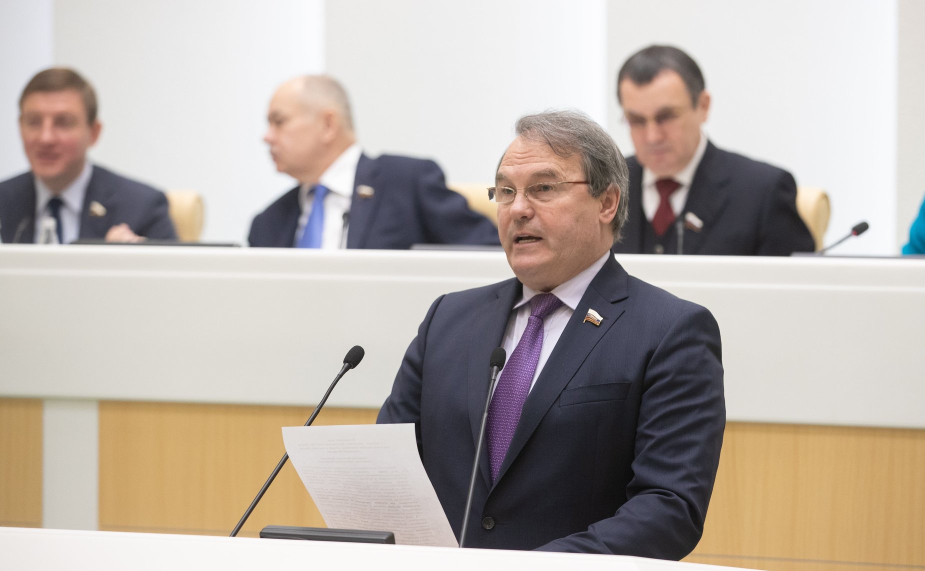 Игорь Морозов