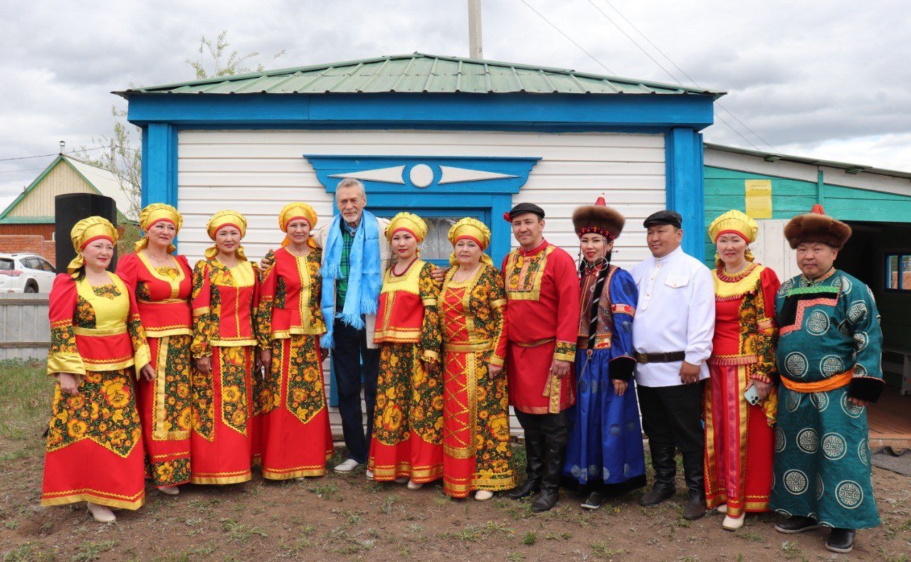 Баир Жамсуев принял участие в культурных мероприятиях, прошедших в рамках XII Забайкальского международного кинофестиваля