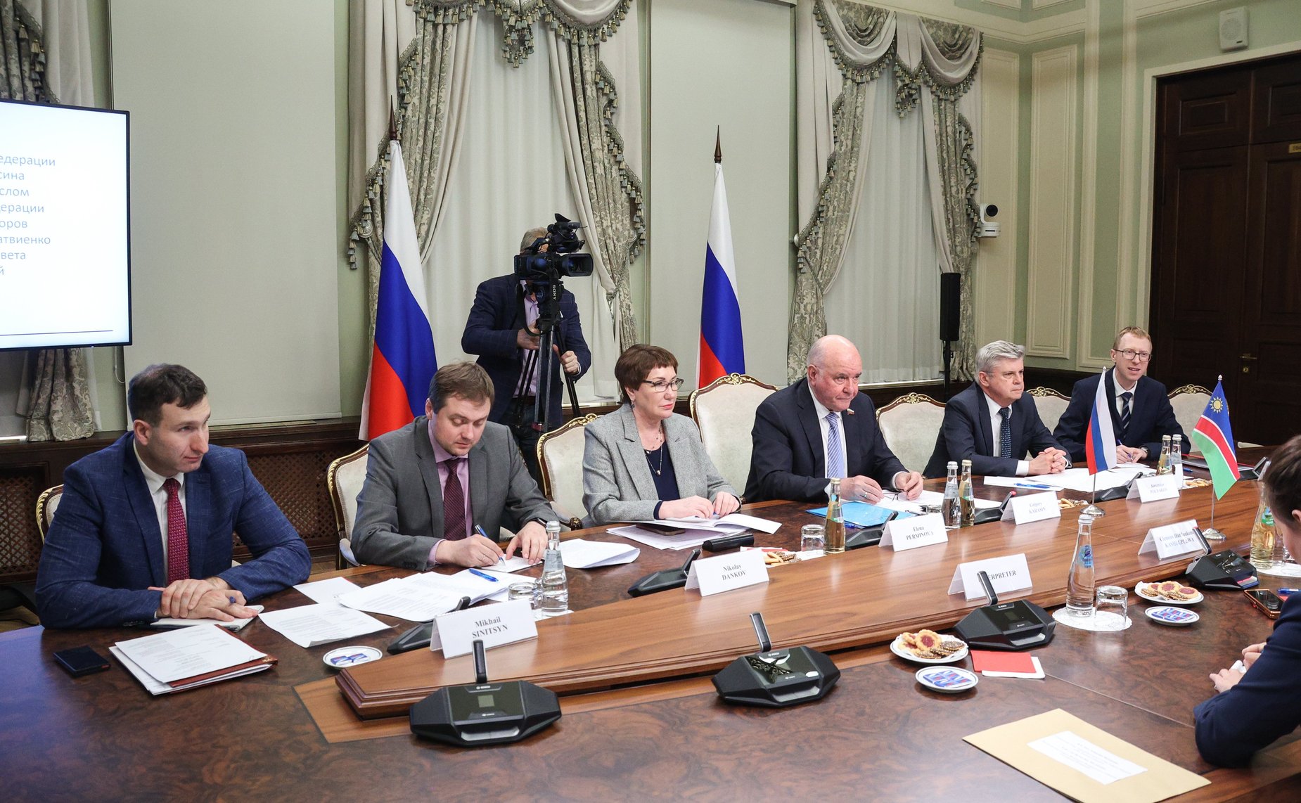 Встреча председателя Комитета СФ по международным делам Григория Карасина с Чрезвычайным и Полномочным Послом Республики Намибии в РФ