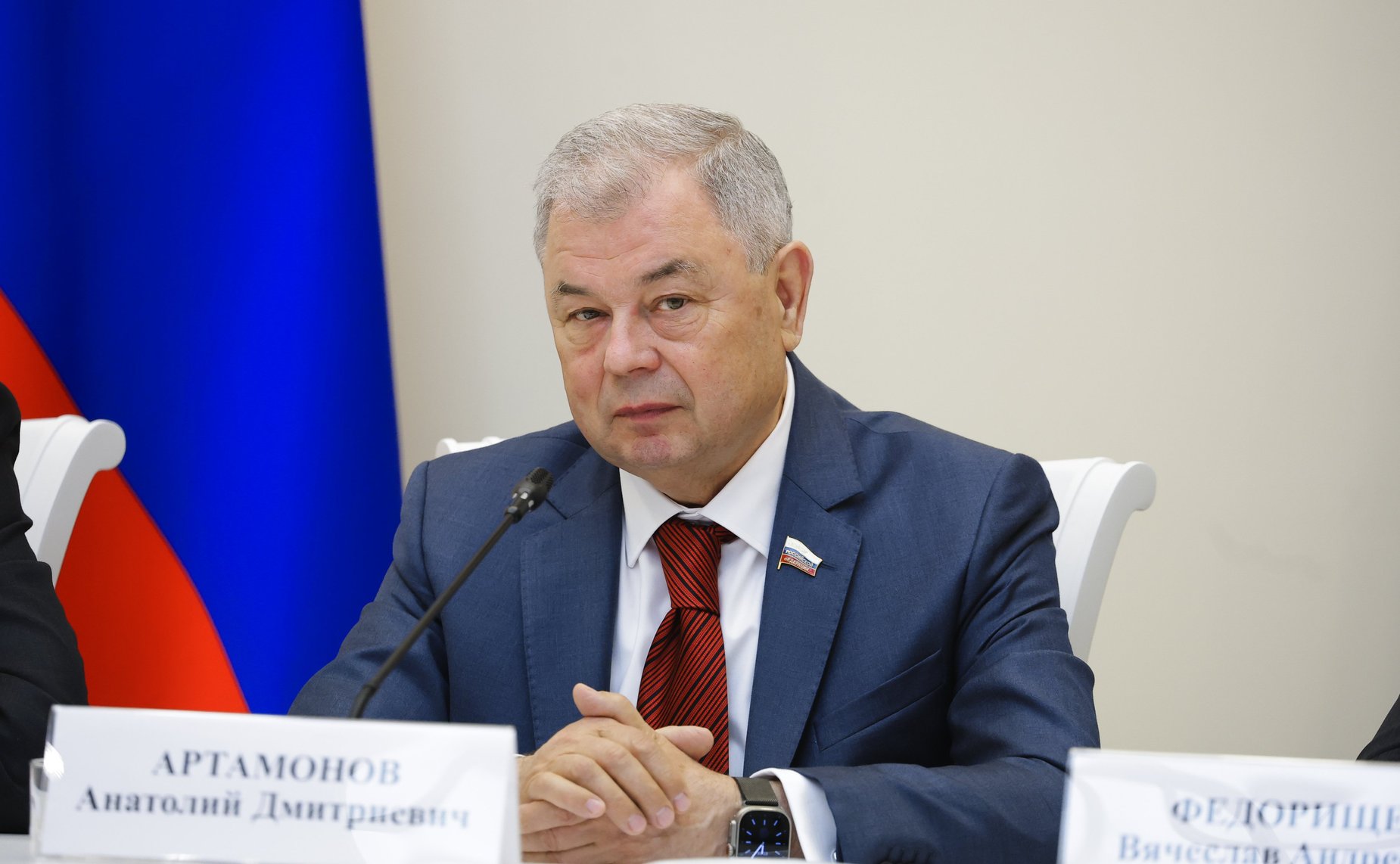 Анатолий Артамонов