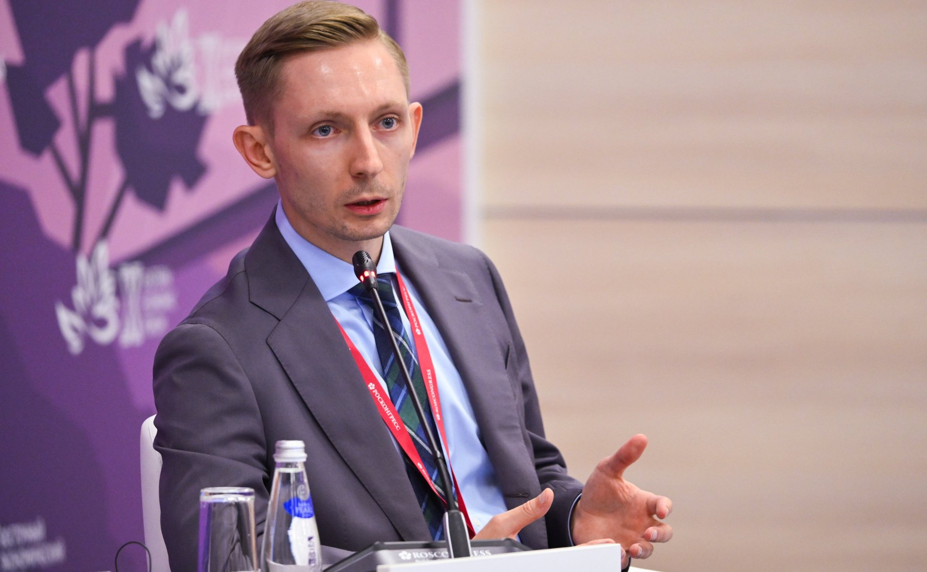 Панельная дискуссия «Инвестиции в киберустойчивость: как риск-ориентированный подход меняет традиционную модель кибербезопасности». X Восточный экономический форум