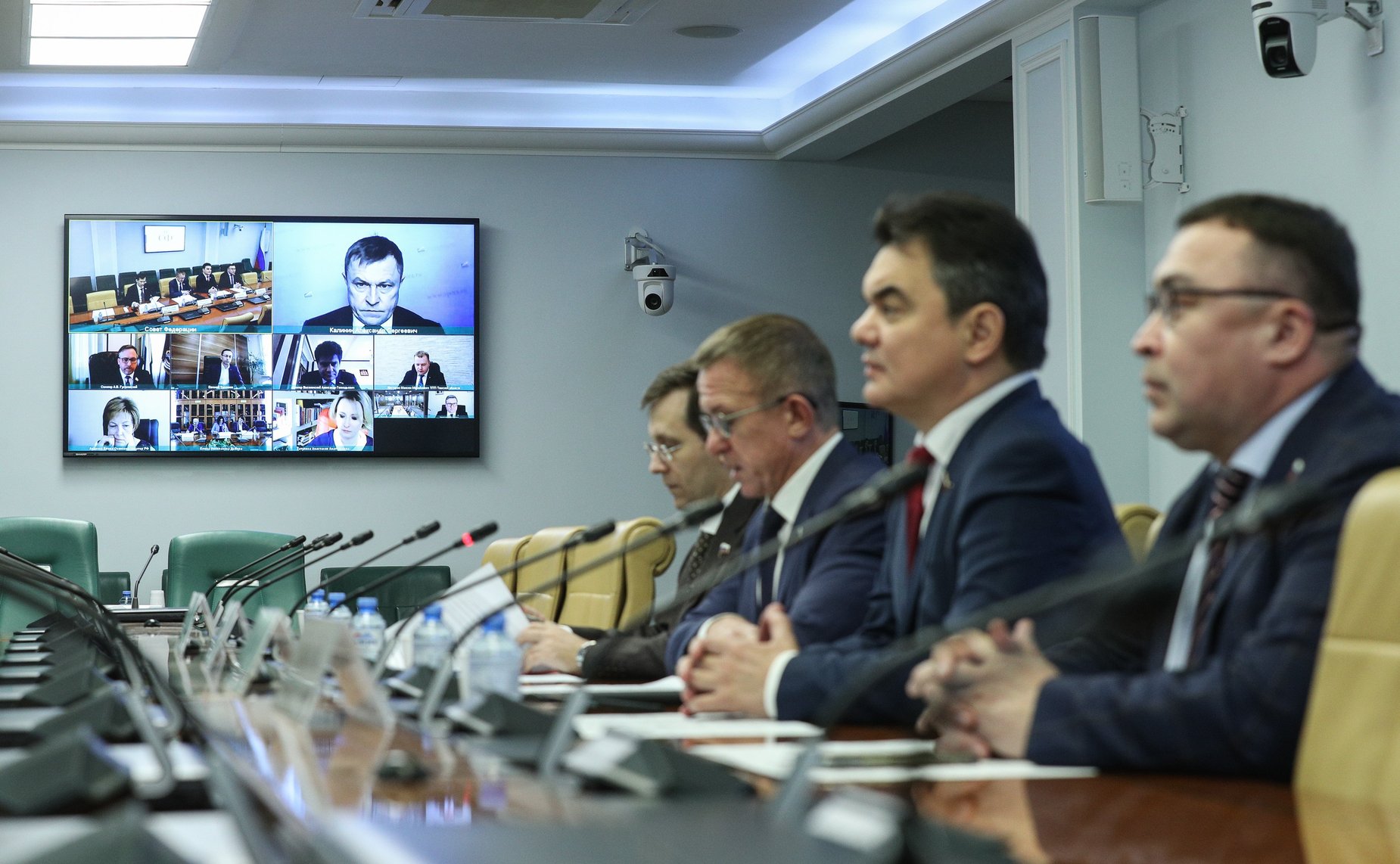 «Круглый стол» на тему «Малое и среднее предпринимательство: поддержка индивидуальной предпринимательской инициативы»