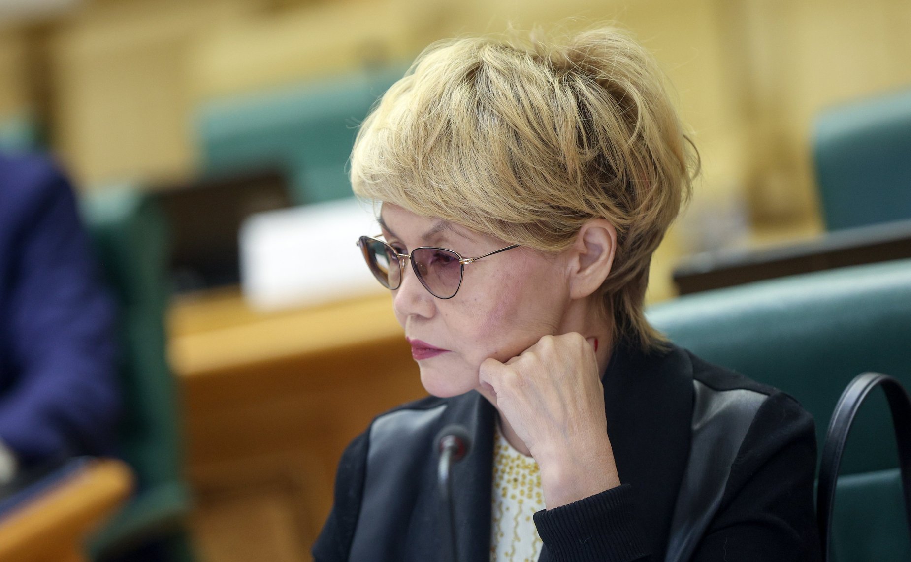 Дина Оюн