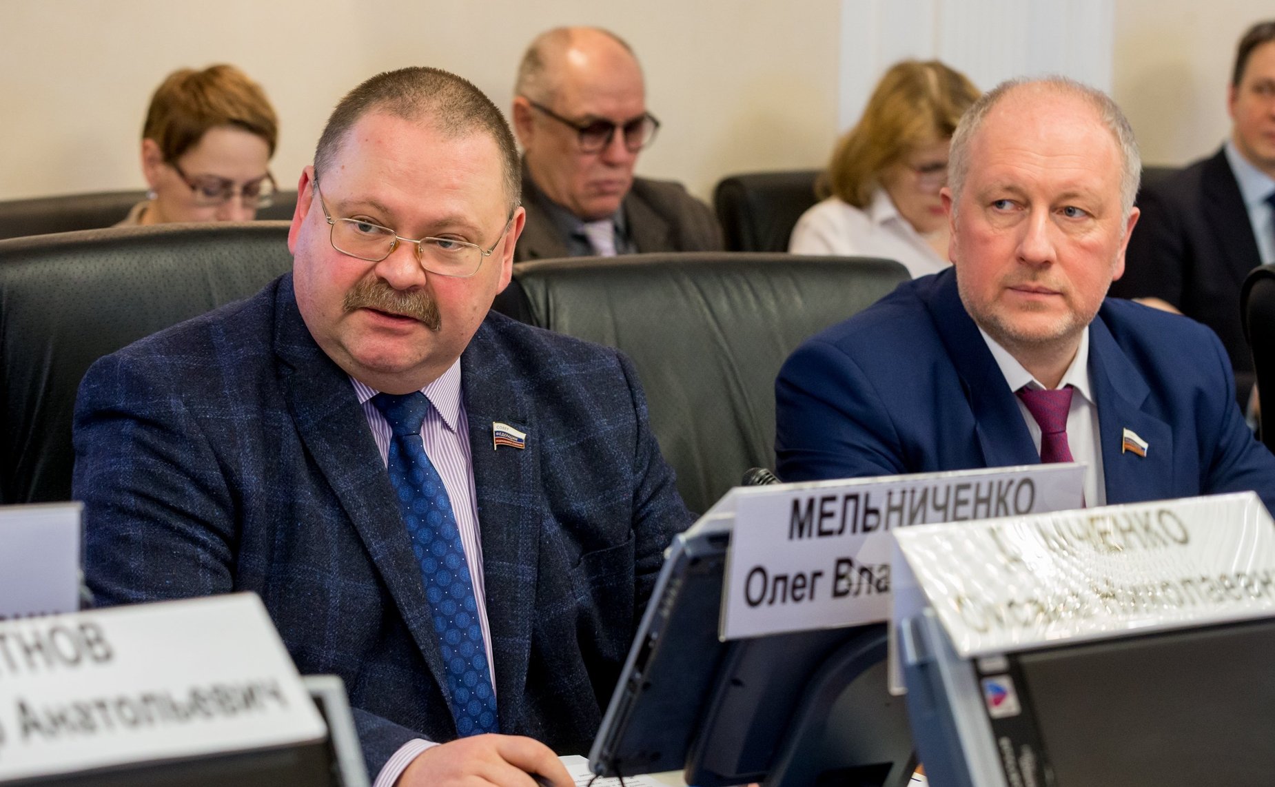 О. Мельниченко и С. Рыбаков