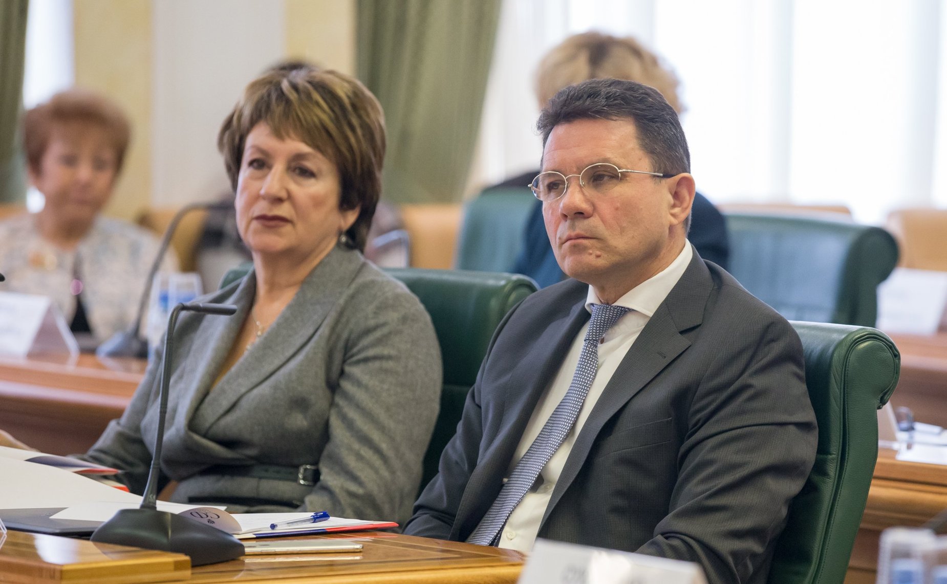 «Круглый стол» в рамках VIII Рождественских парламентских встреч в СФ. Духовно-нравственное и патриотическое воспитание молодежи в свете Великой Победы