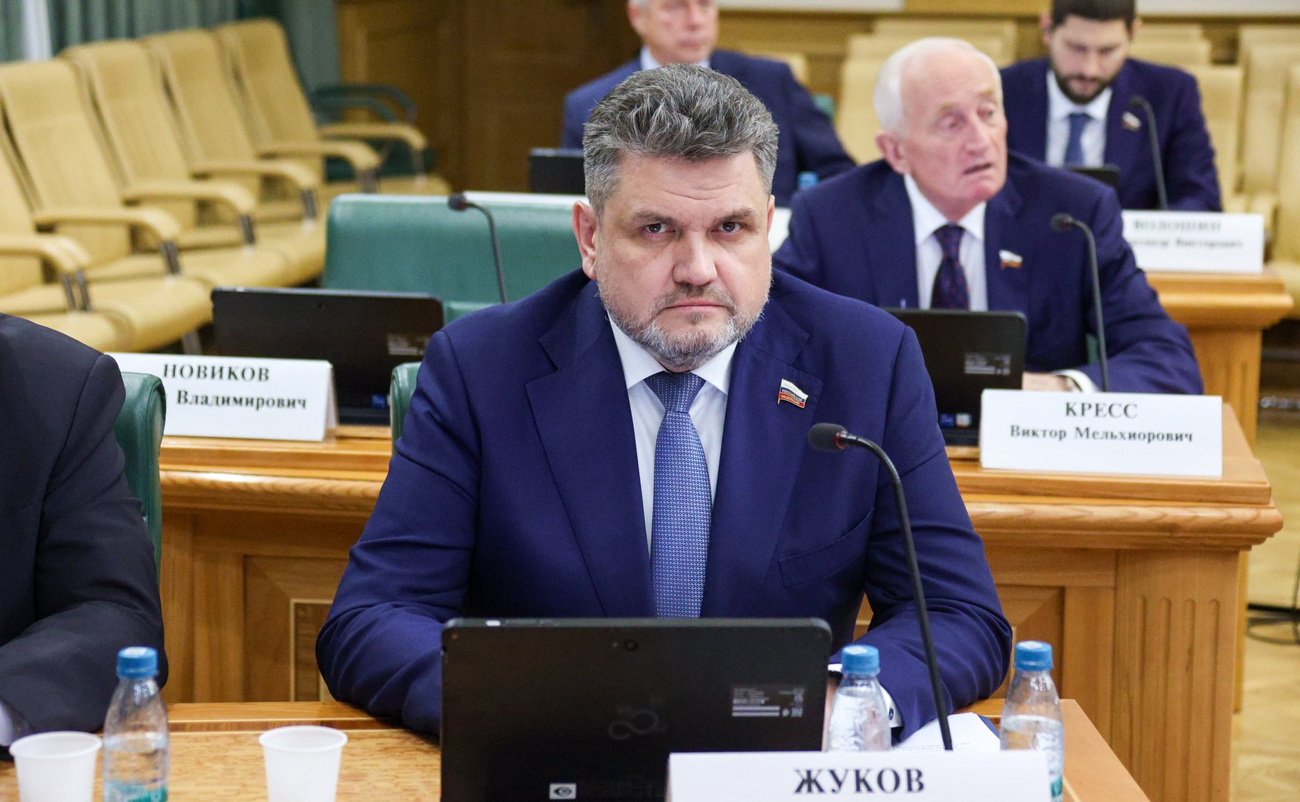 Александр Жуков