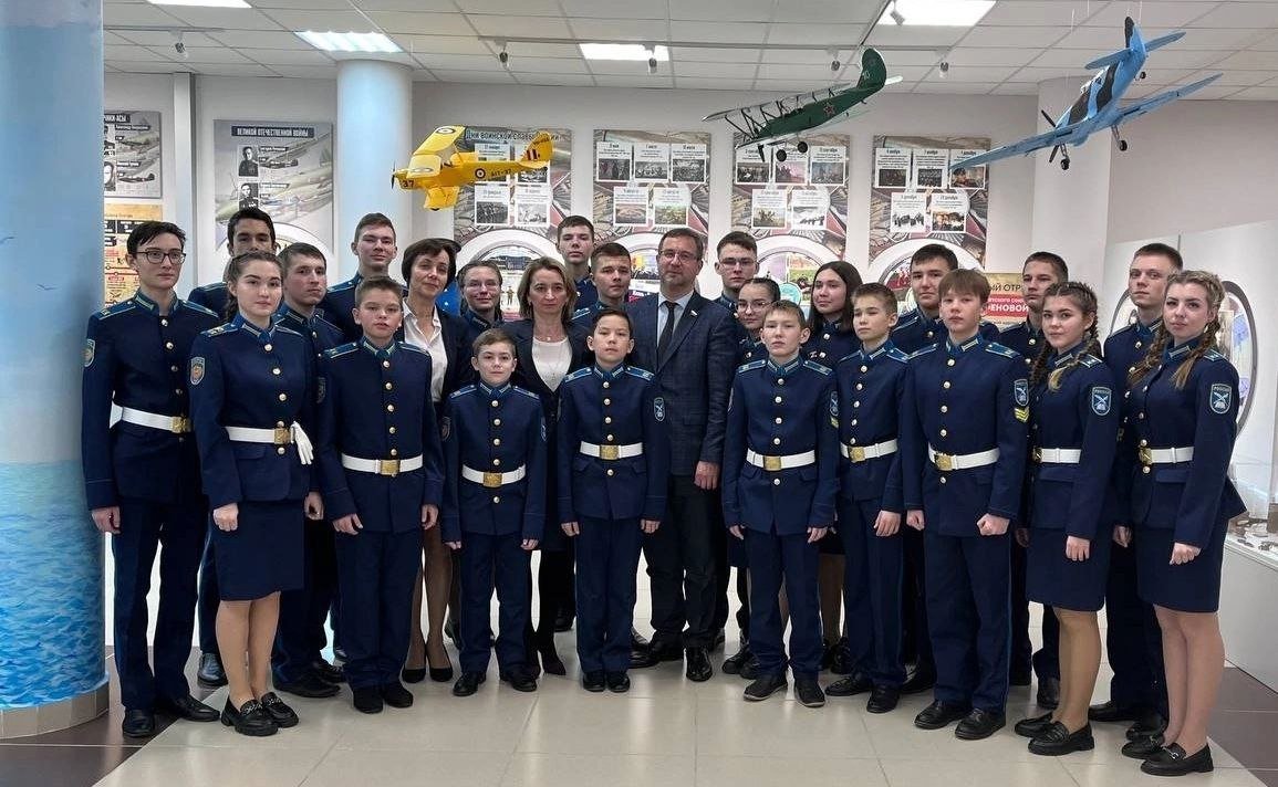 Николай Владимиров встретился с воспитанниками Чувашского кадетского корпуса