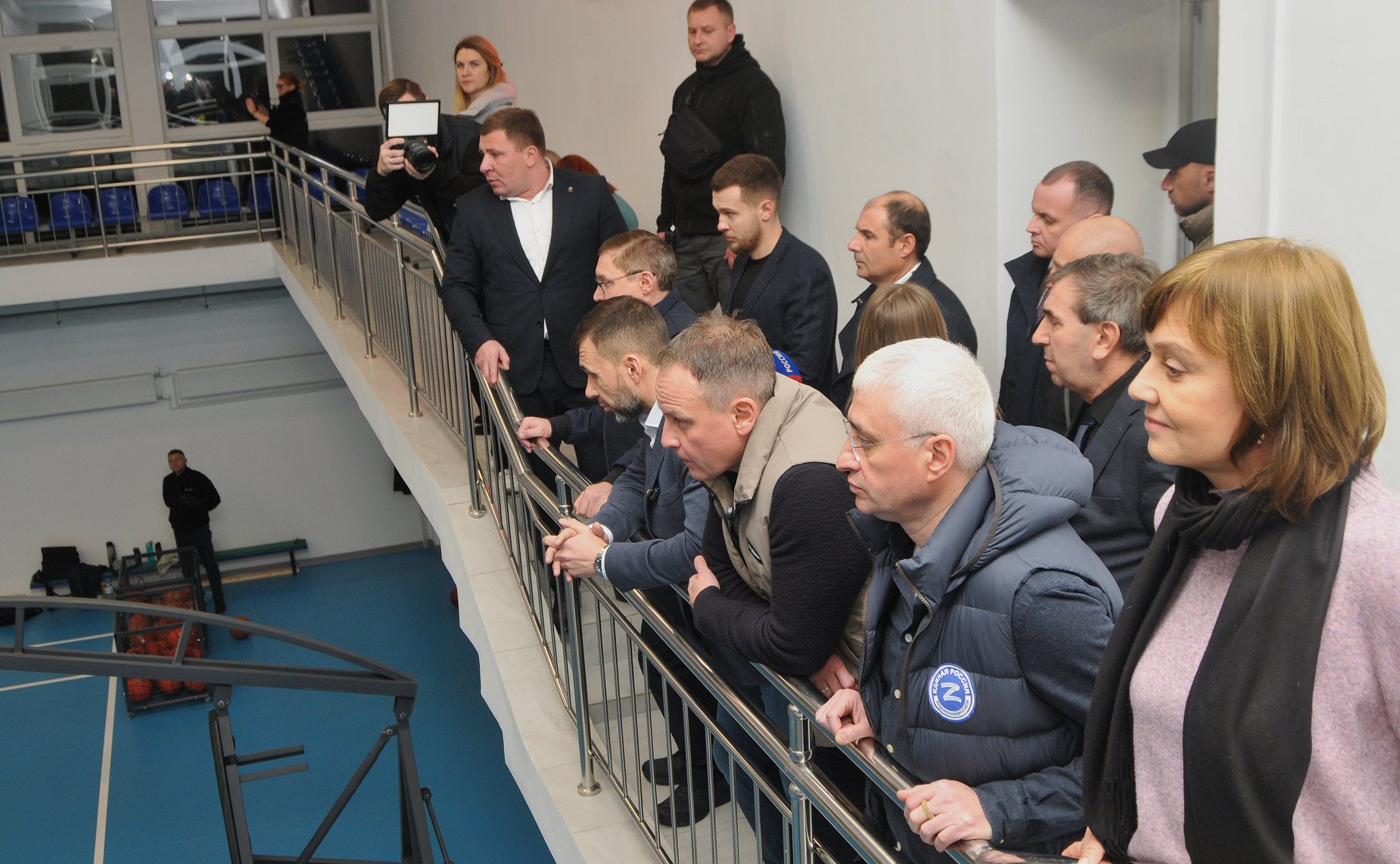 Первый заместитель Председателя СФ Владимир Якушев и глава Донецкой Народной Республики Денис Пушилин открыли восстановленный спорткомплекс «Портовик»