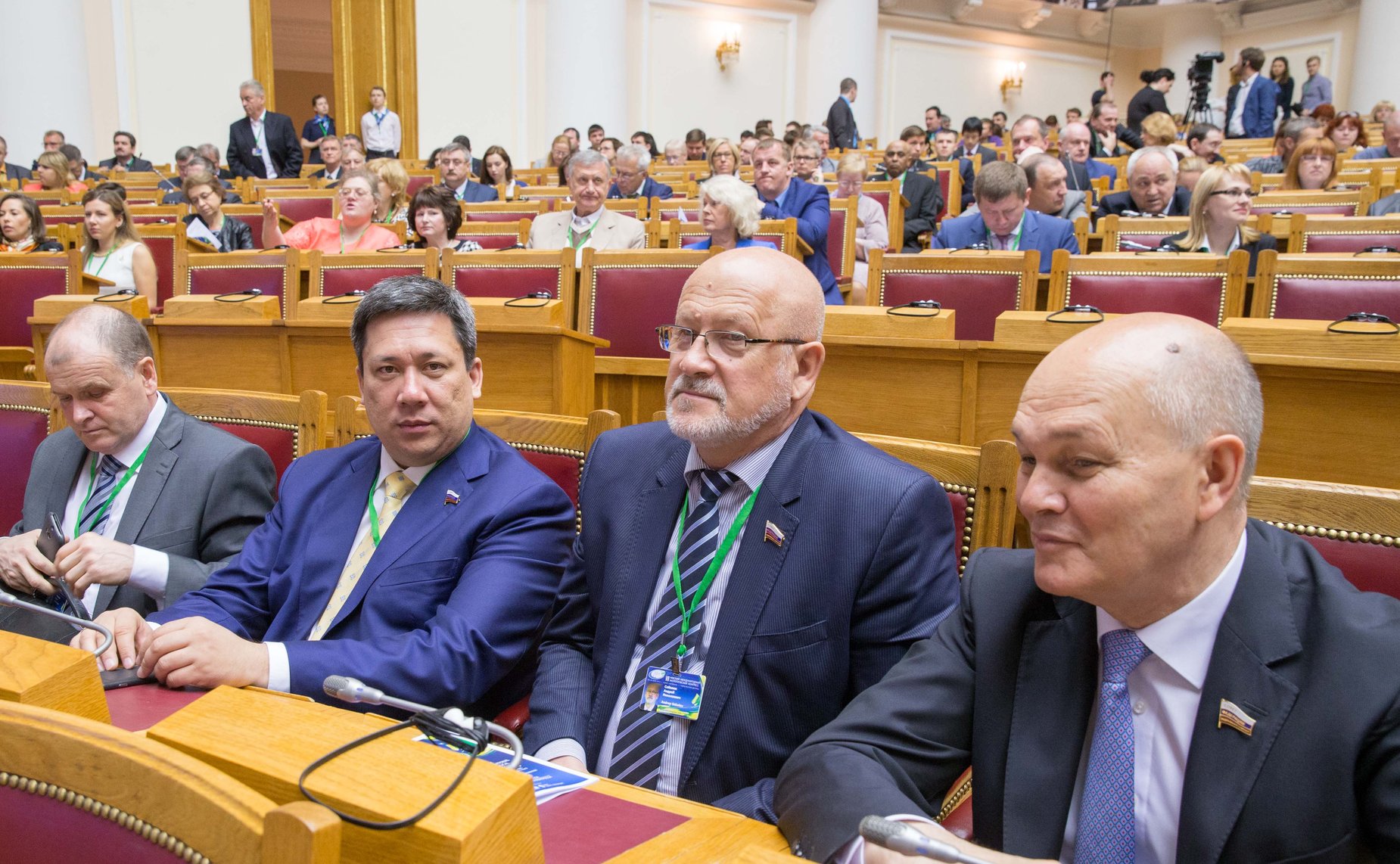 Пленарное заседание VII Невского международного экологического форума. Полетаев, соболев, Щетинин