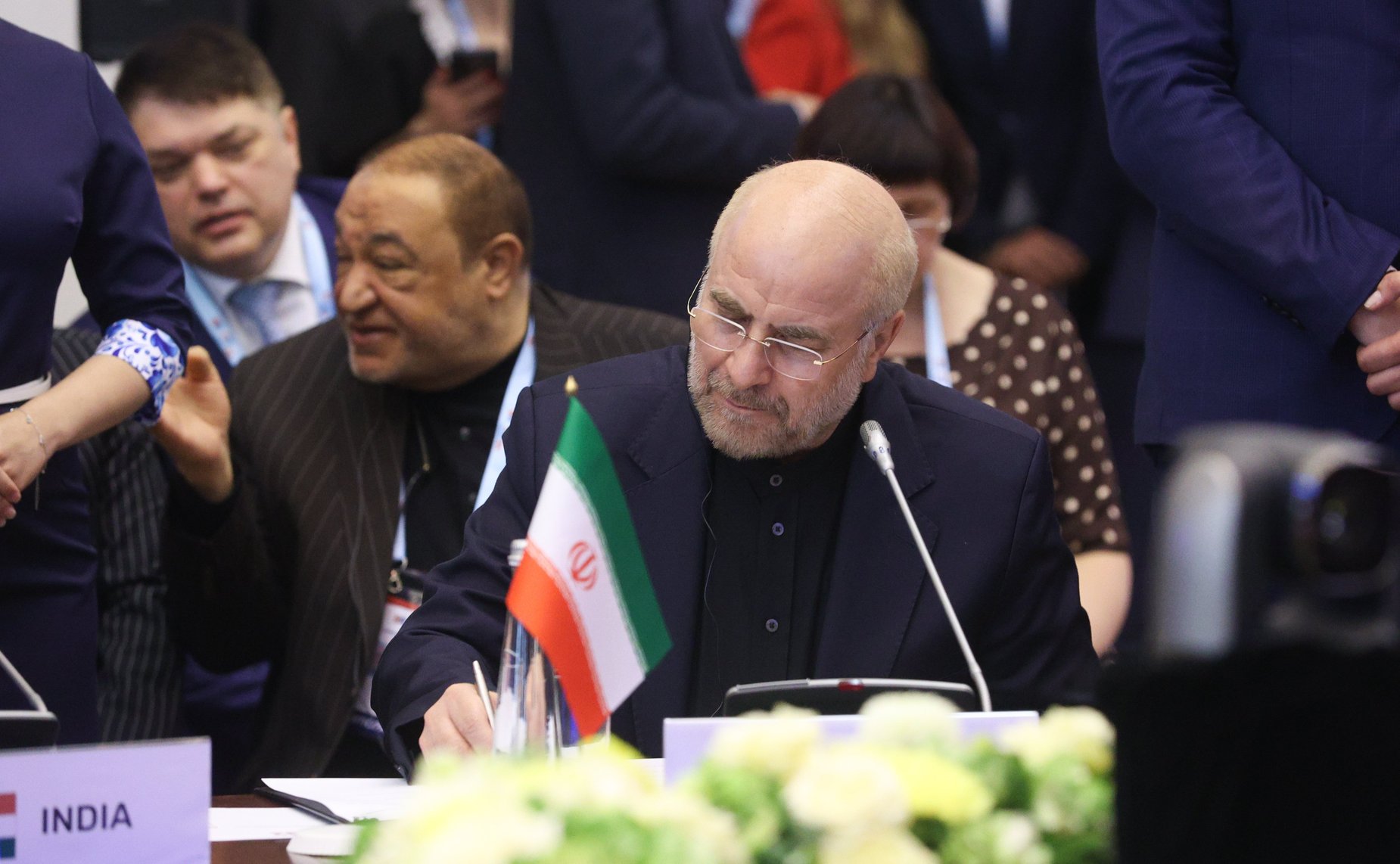 По итогам встречи главы делегаций стран БРИКС подписали Протокол к Меморандуму о взаимопонимании