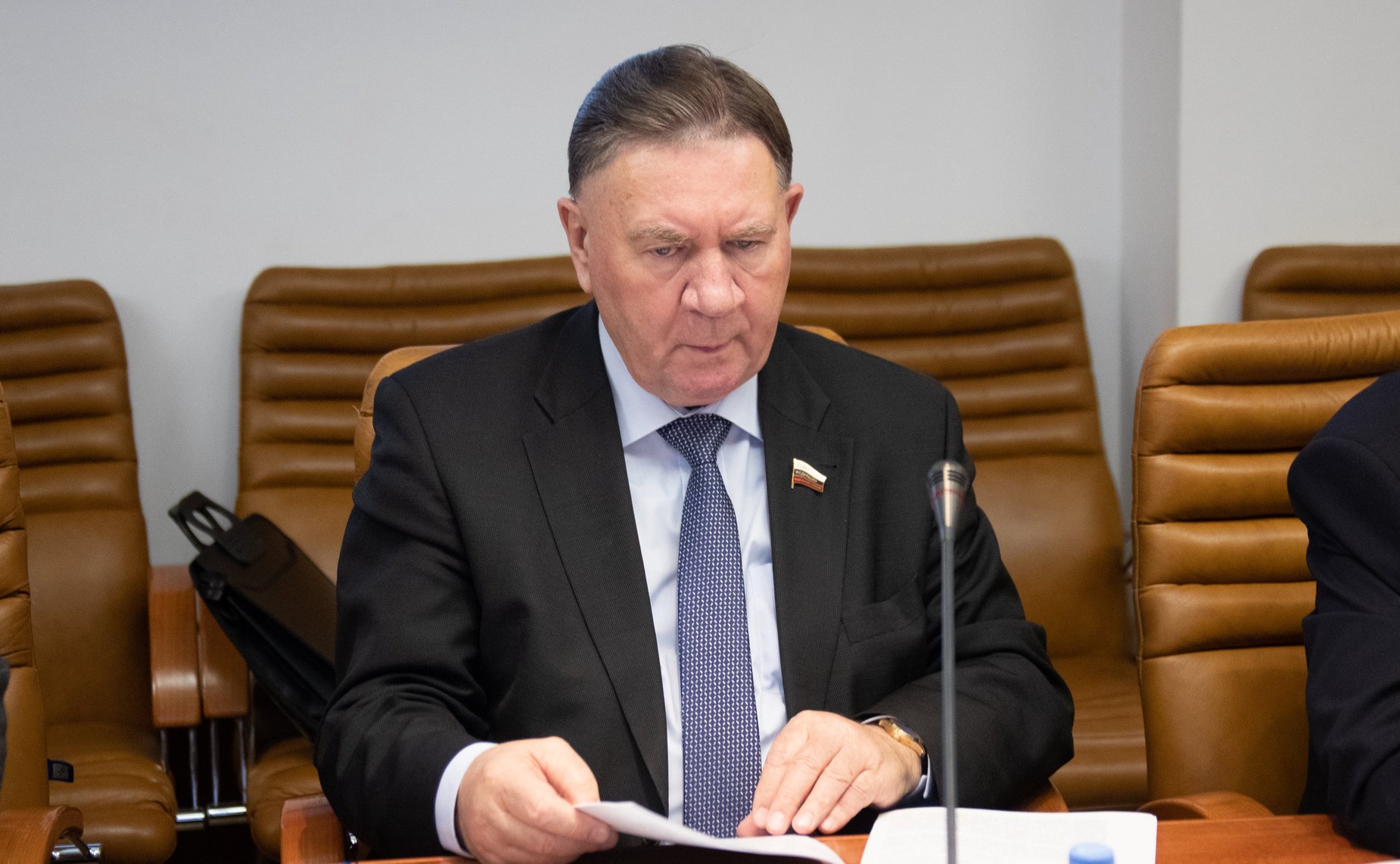 Александр Михайлов