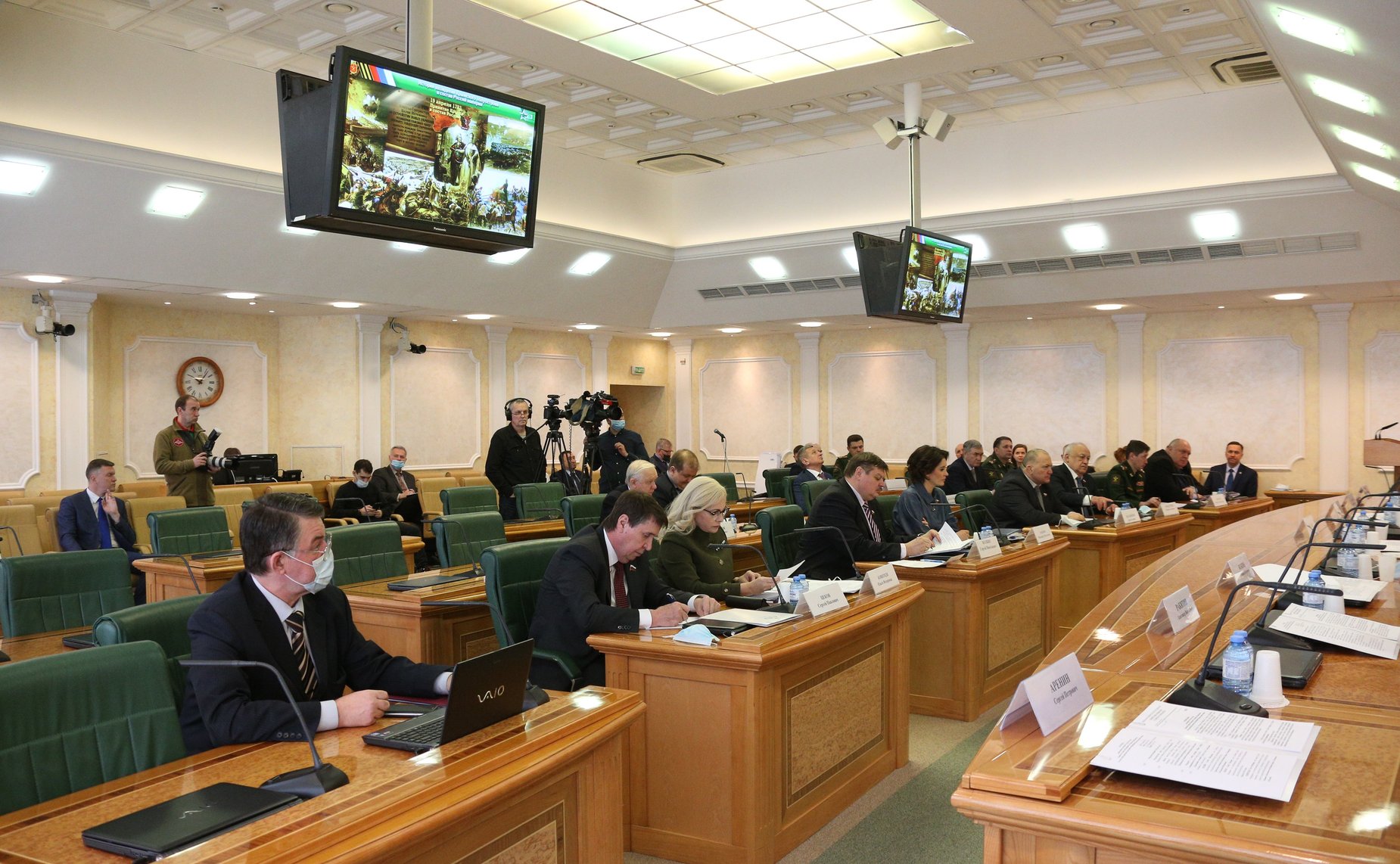 «Круглый стол» на тему «Историческое значение возвращения Крыма в родную гавань»