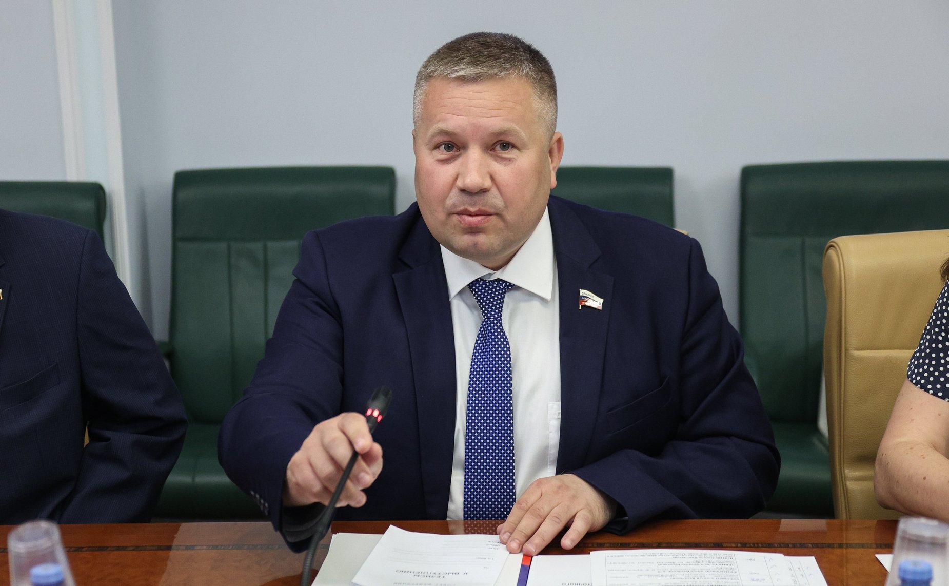 Денис Гусев