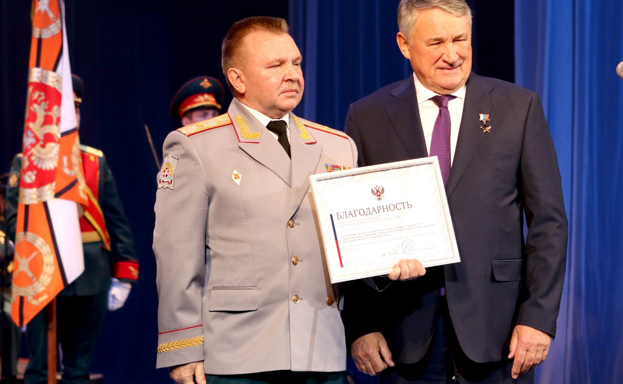 Заместитель Председателя Совета Федерации Юрий Воробьев принял участие в мероприятиях, посвященных 67-й годовщине со дня образования Военного ордена Жукова университета радиоэлектроники