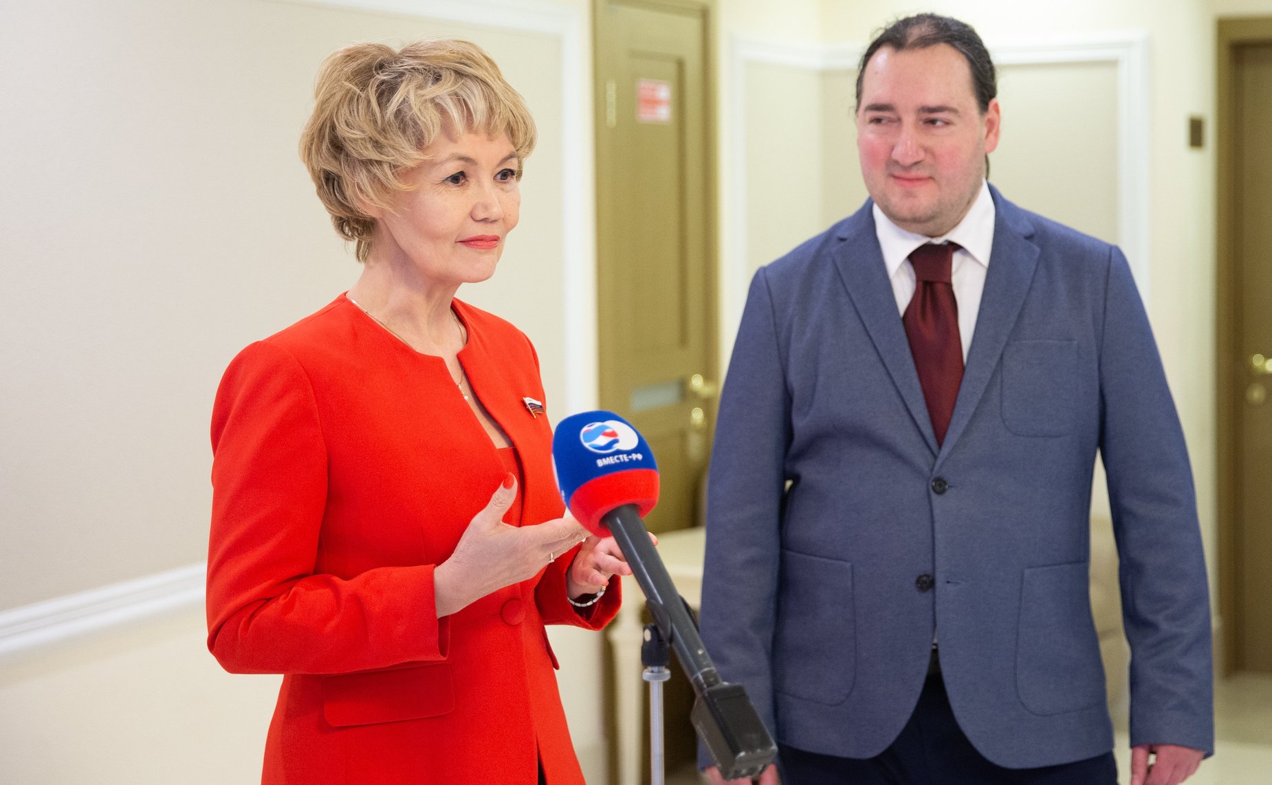 Открытие выставки живописи Павла Еськова «Путь к храму» в Совете Федерации