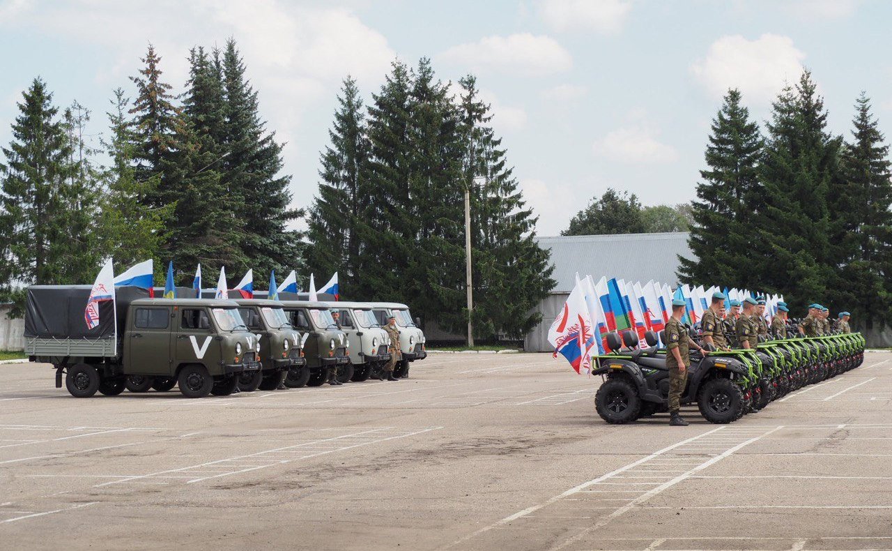 Николай Журавлев и губернатор региона Сергей Ситников приняли участие в торжественном мероприятии, посвященном дню города Костромы и 79-й годовщине образования субъекта РФ