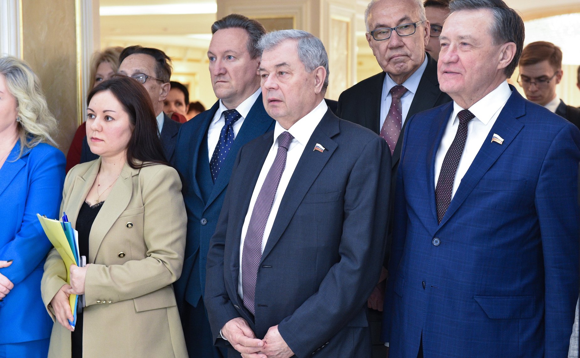 Открытие в Совете Федерации выставки, организованной Счетной палатой РФ, посвященной 30-летию российского парламентаризма и развитию парламентского контроля