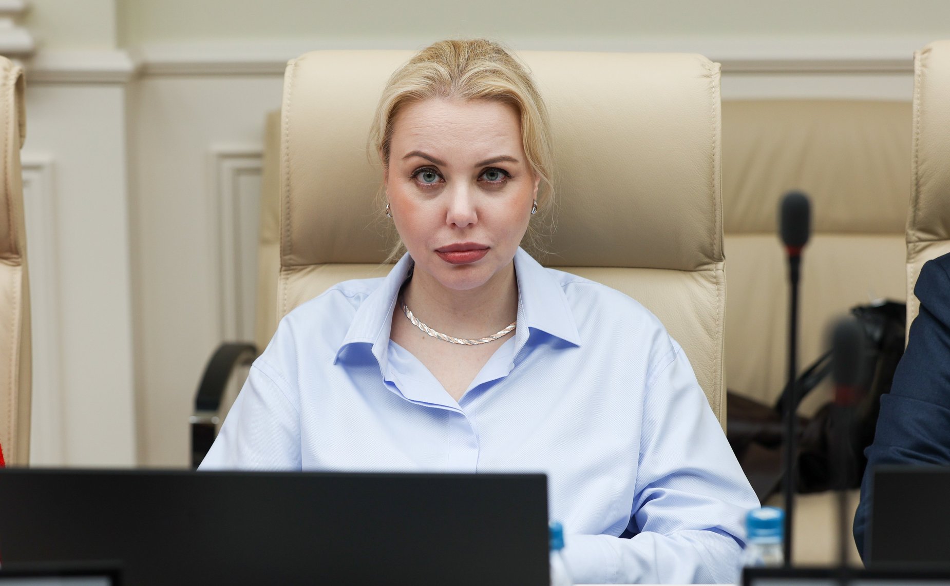 Круглый стол Комитета Совета Федерации по конституционному законодательству и государственному строительству «Актуальные вопросы судебной защиты прав детей: проблемы и пути решения»