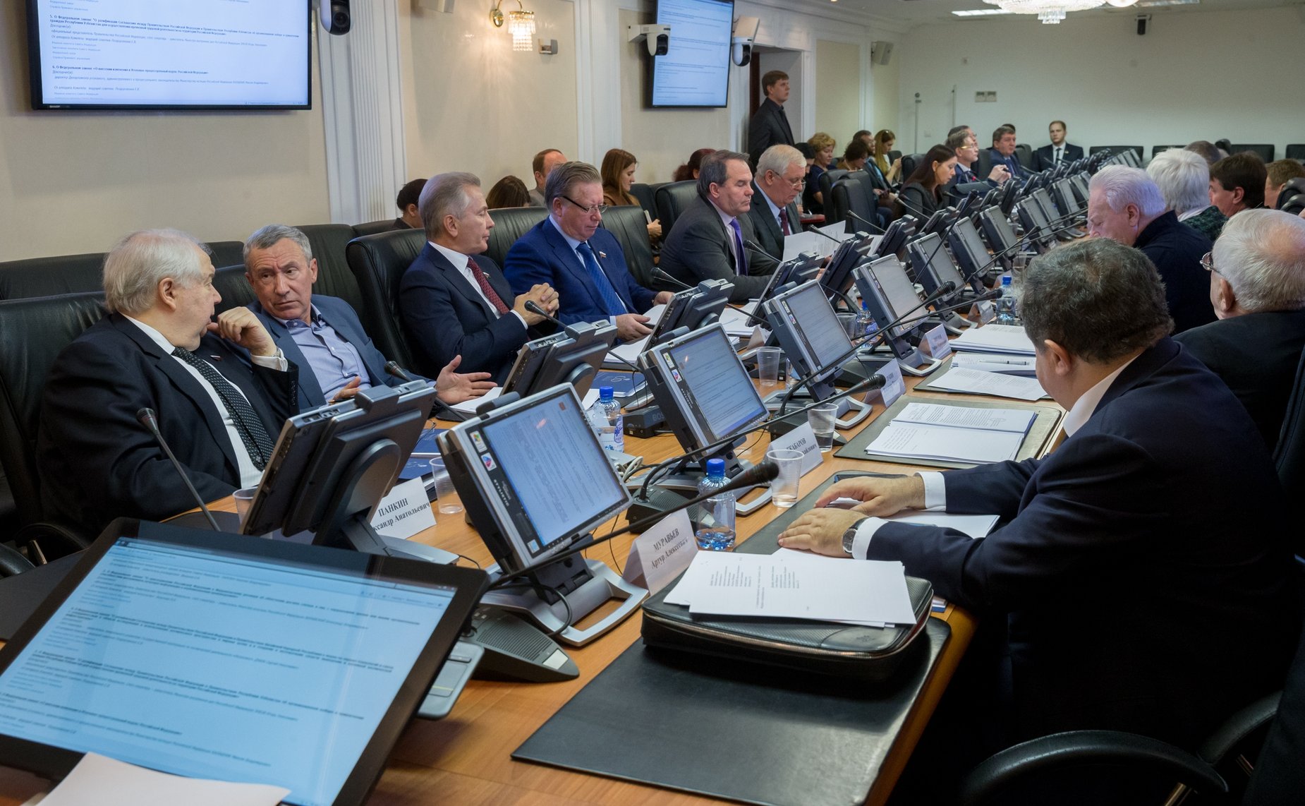 Заседание Комитета СФ по международным делам