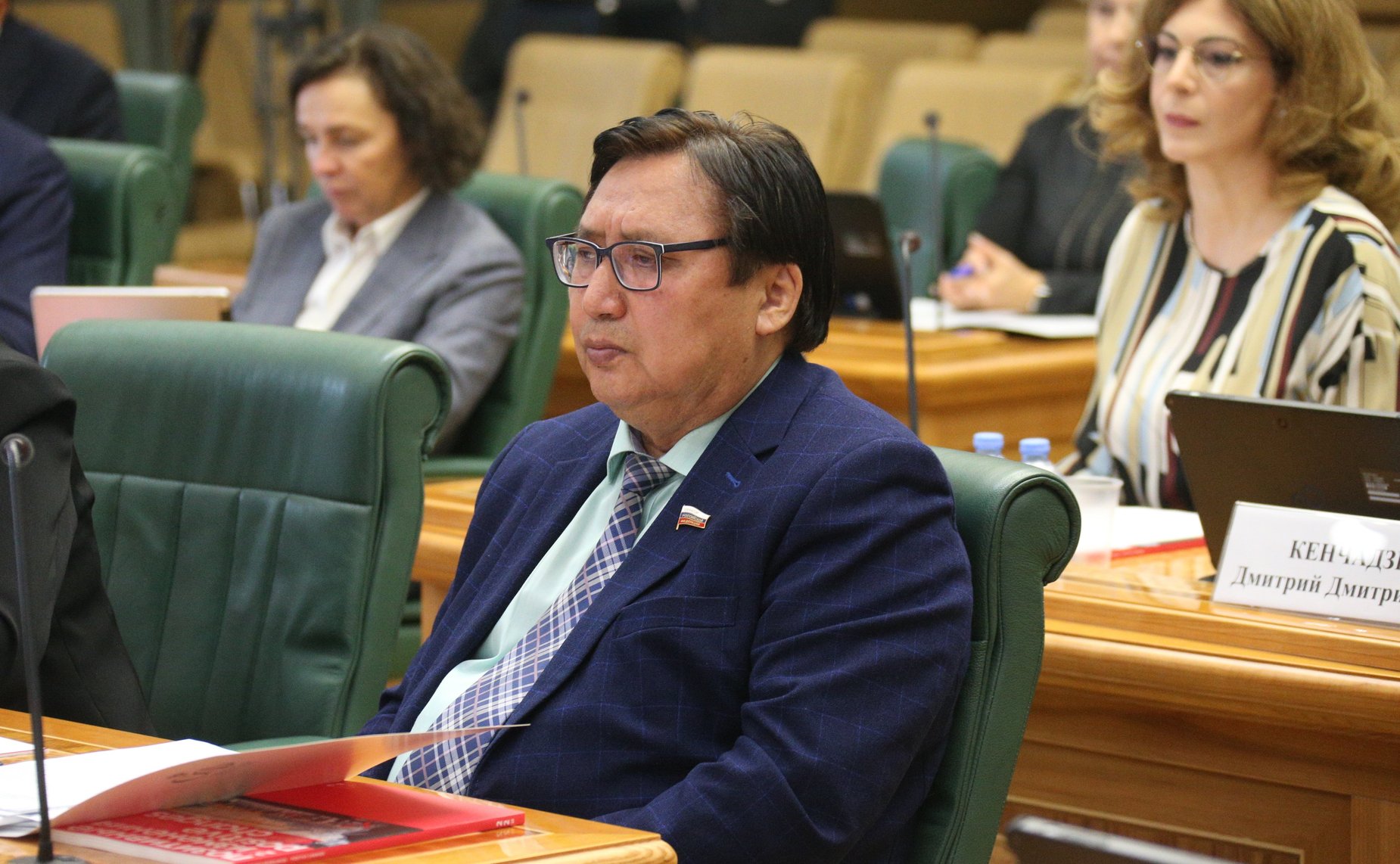 Александр Акимов