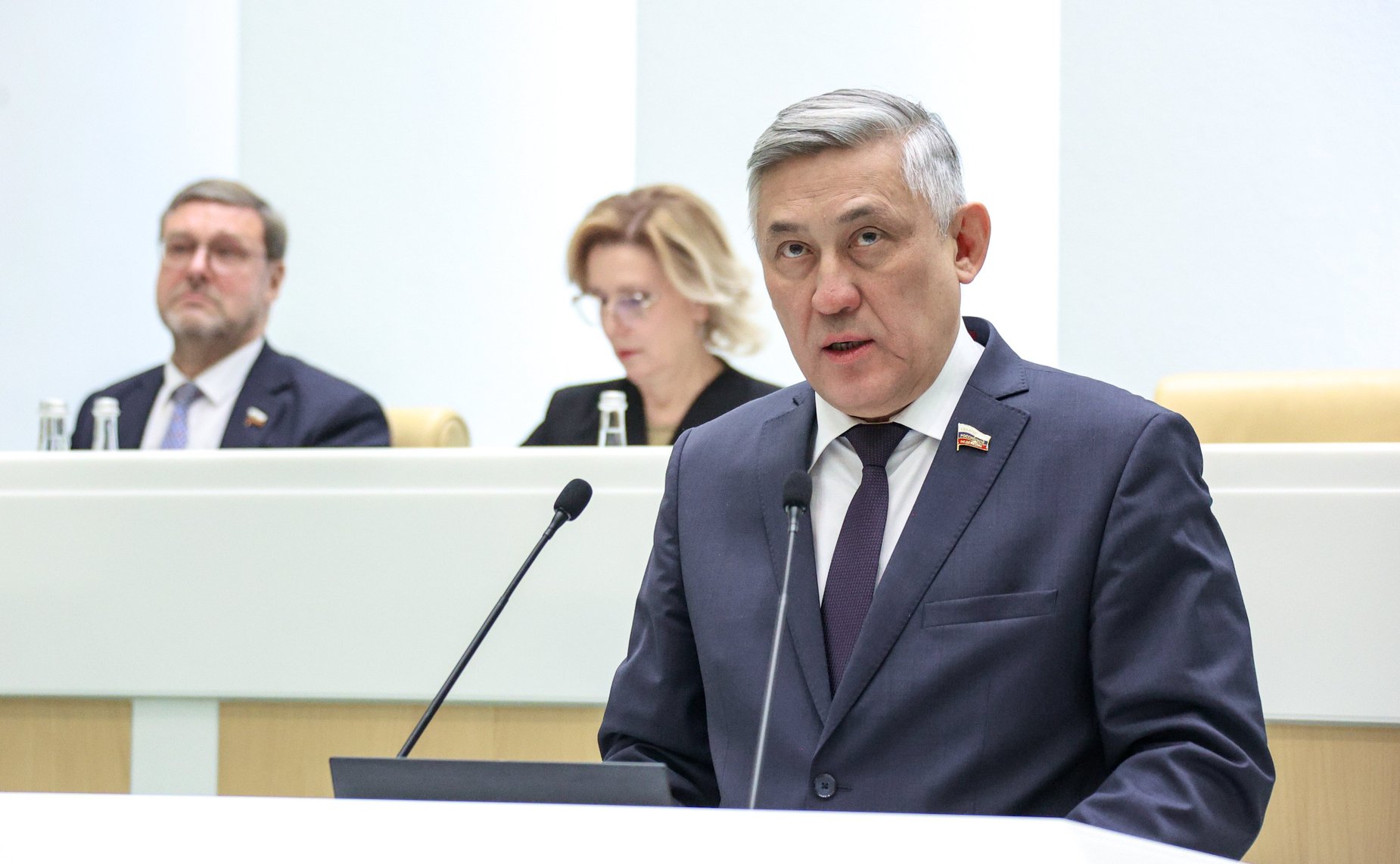 Юрий Валяев