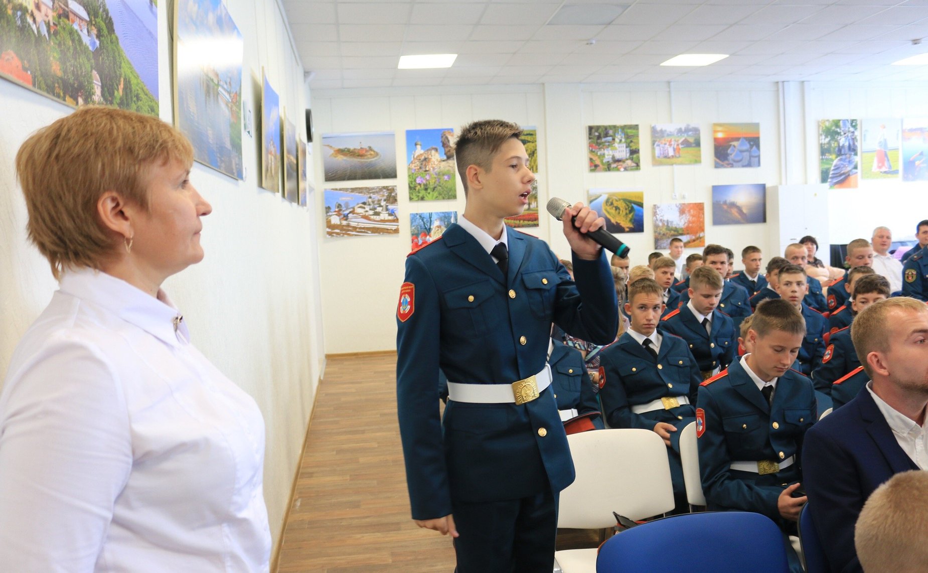Юрий Воробьев провел урок знаний в Образовательном центре – кадетской школе «Корабелы Прионежья»