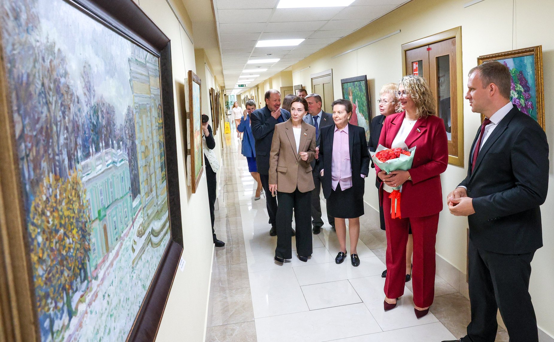 В Совете Федерации открылась выставка «Любовь к Родине дыша»