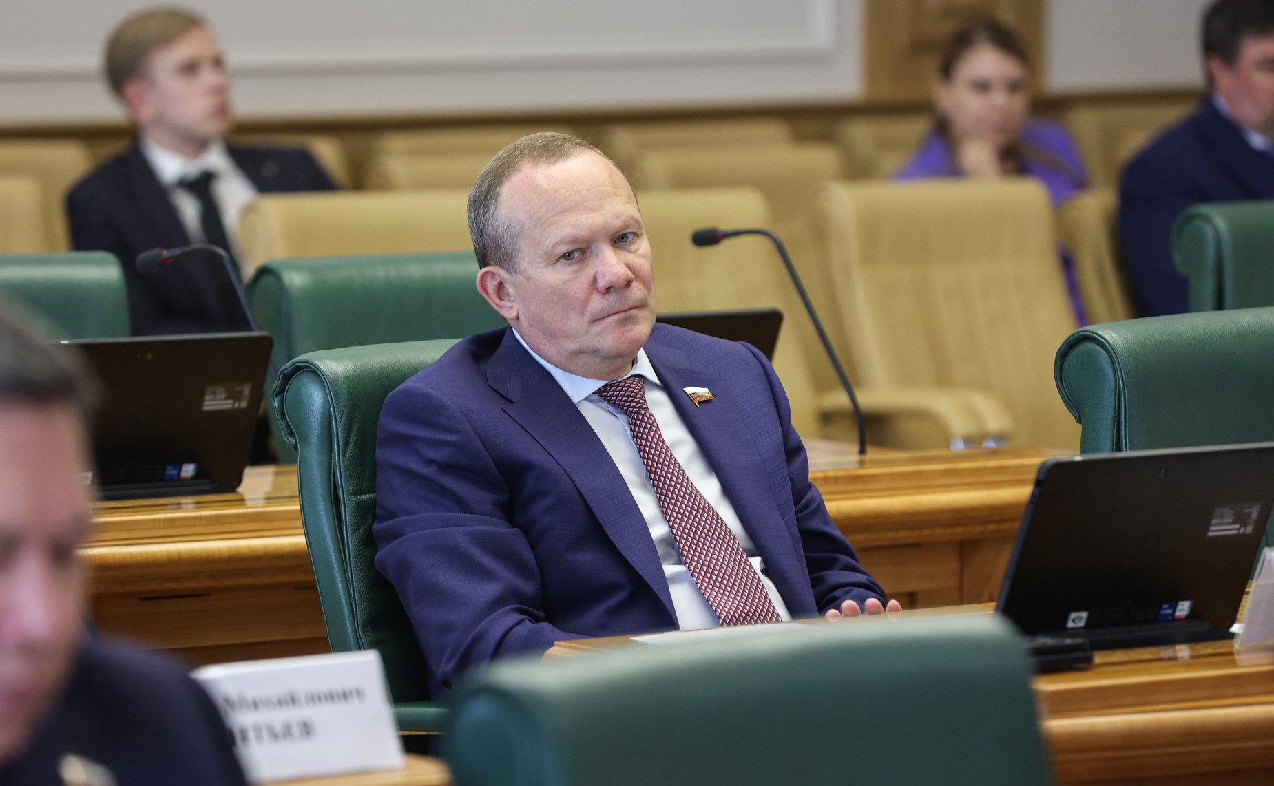 Виктор Зобнев