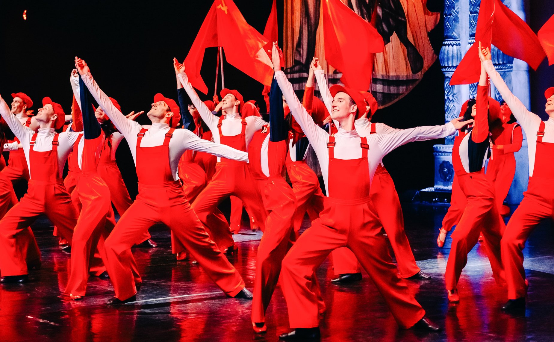 Официальная церемония открытия международного проекта «Танцевальная увертюра мира» Русского национального балета «Кострома»