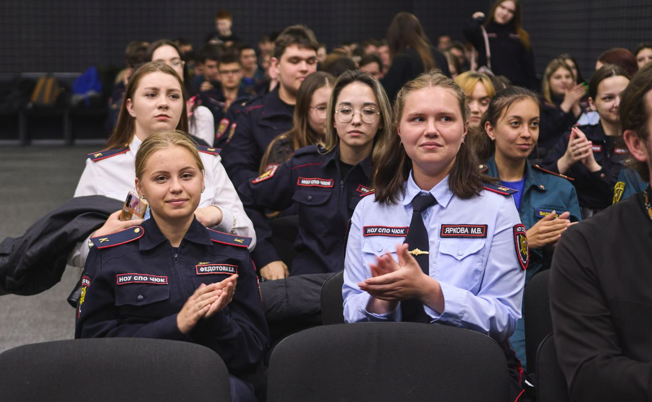 Маргарита Павлова провела урок-встречу со студентами Челябинского юридического колледжа