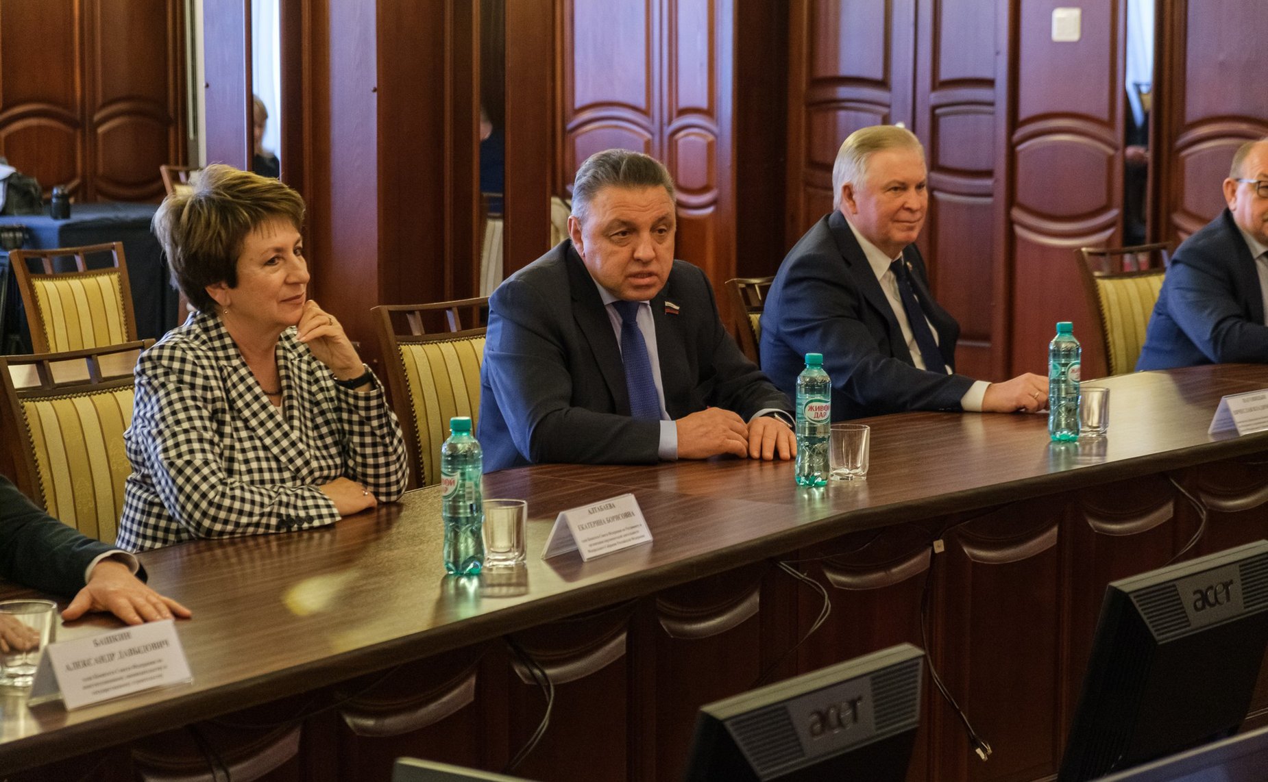 Сенаторы РФ встретились с руководством Законодательного Собрания Кировской области